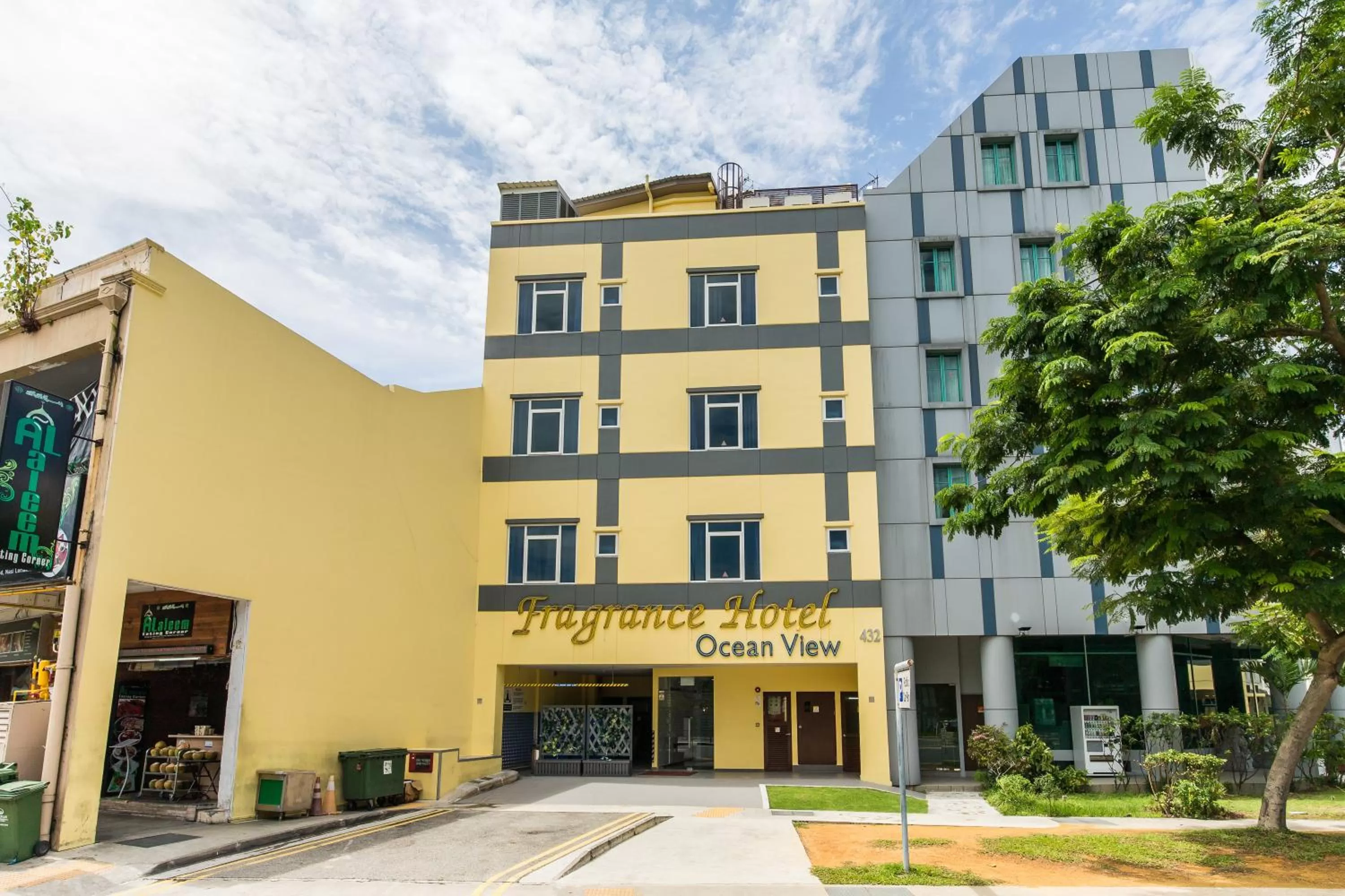 Facade/entrance in Fragrance Hotel - Ocean View
