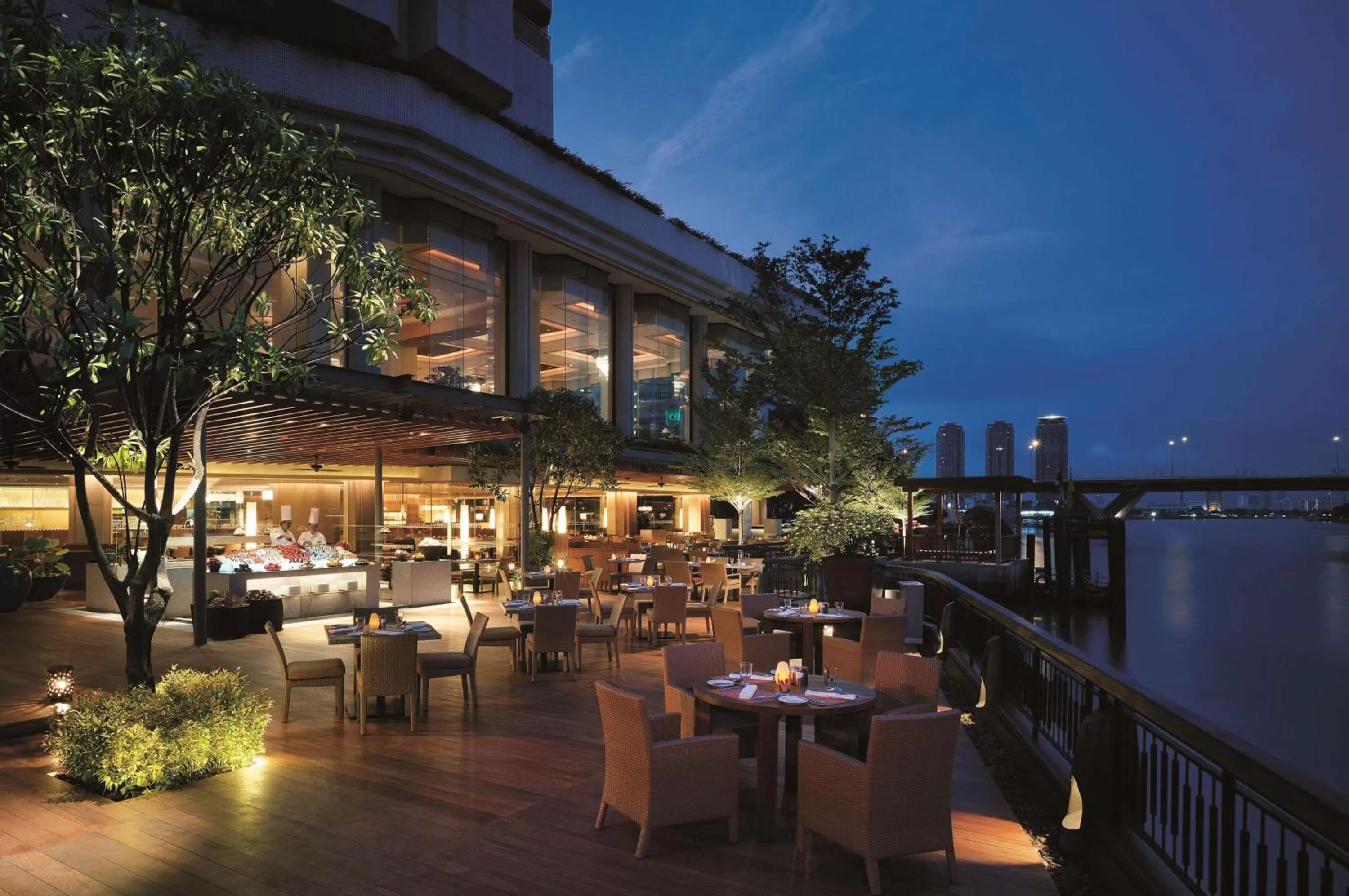 Restaurant/places to eat in Shangri-La Bangkok