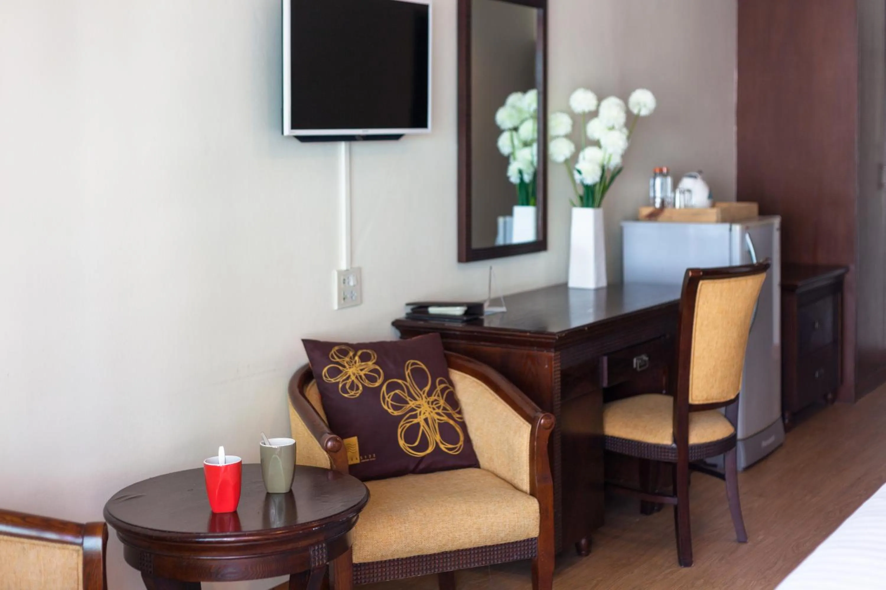 Seating area in Seaside Jomtien Beach Pattaya