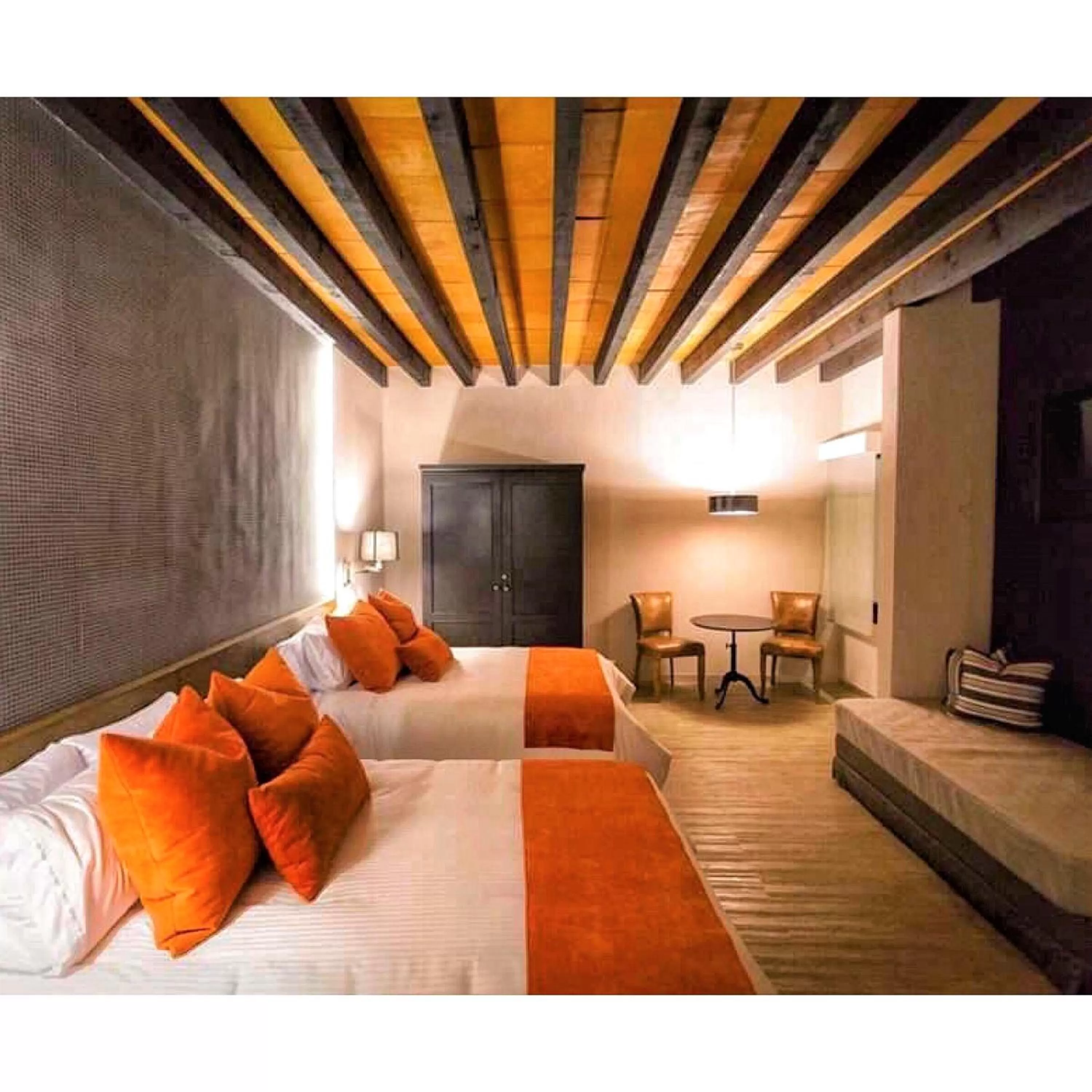 Photo of the whole room, Bed in Othelo Boutique Hotel Mexico