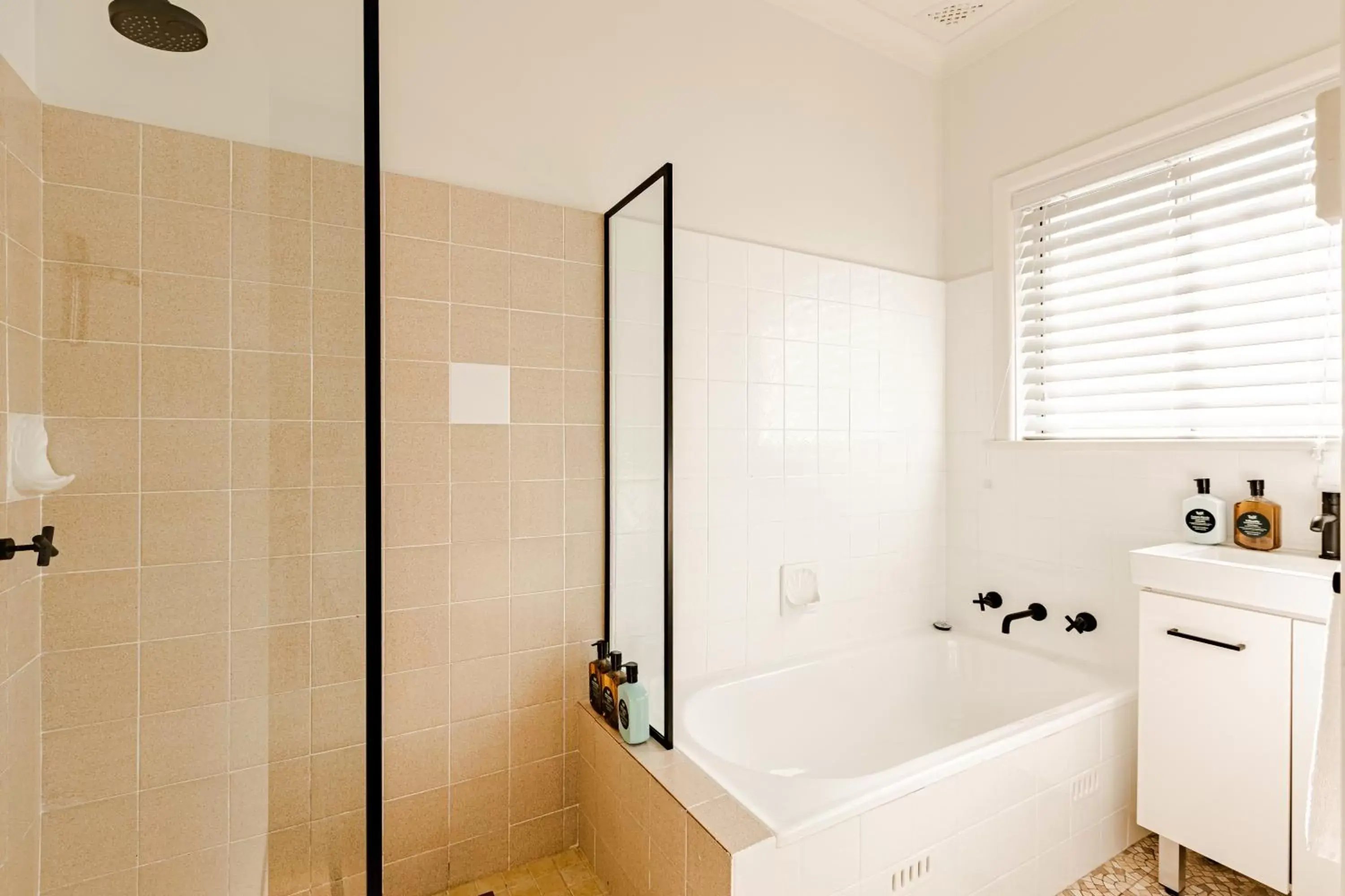 Bathroom in Bay Breeze Boutique Accommodation