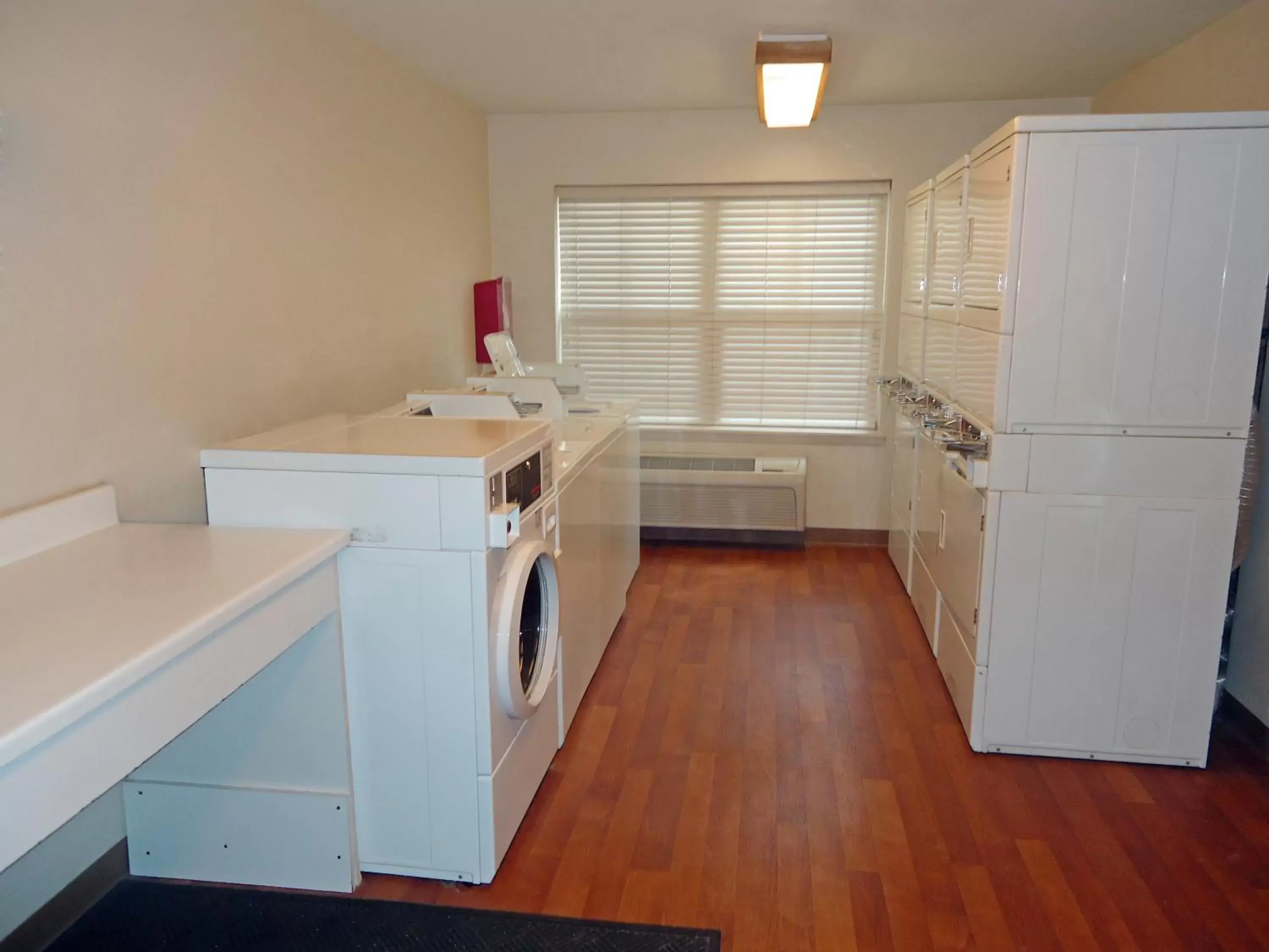 Other, Kitchen/Kitchenette in Extended Stay America Suites - Greensboro - Airport