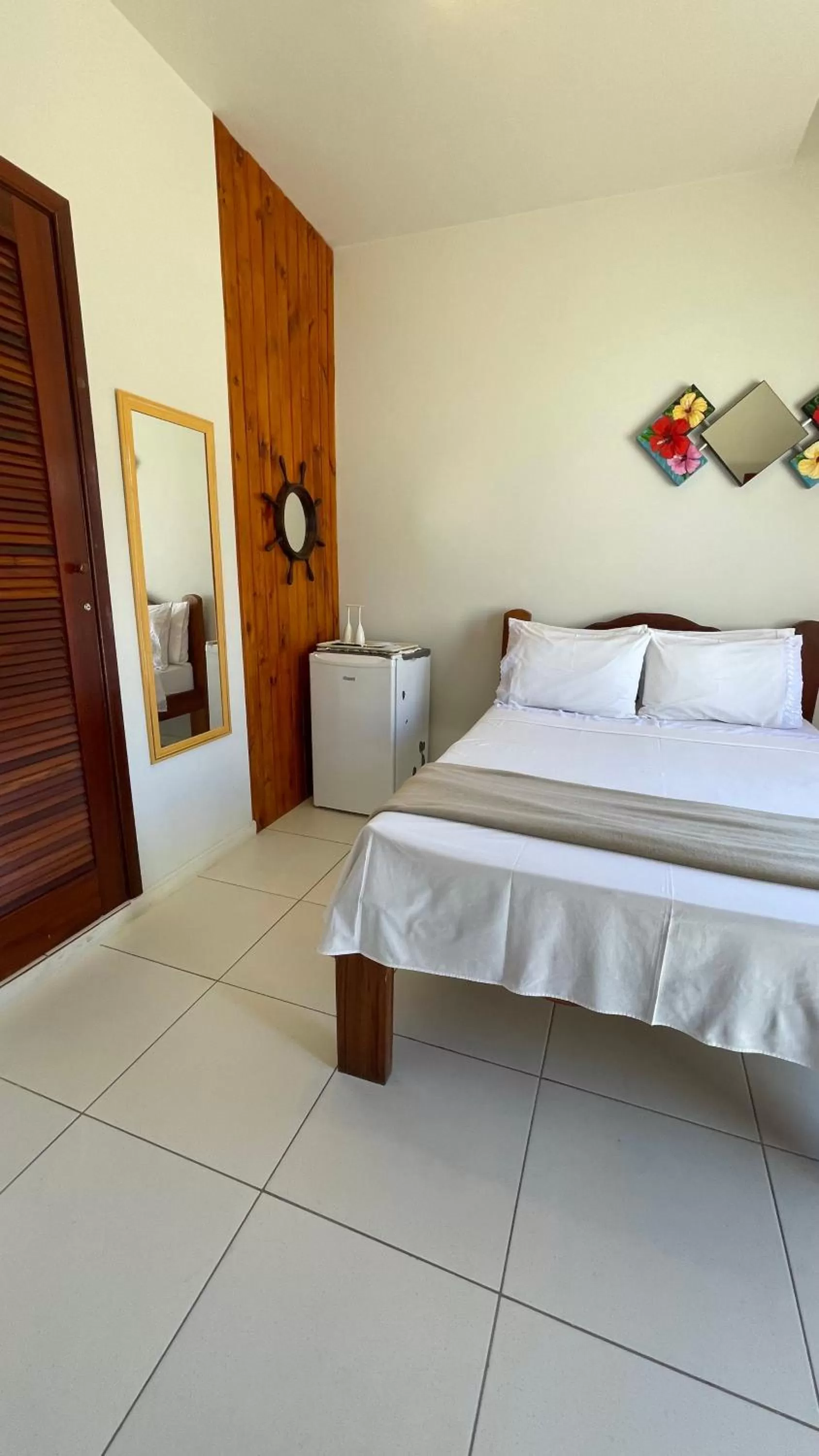 Photo of the whole room, Bed in Pousada Brisa do Leste