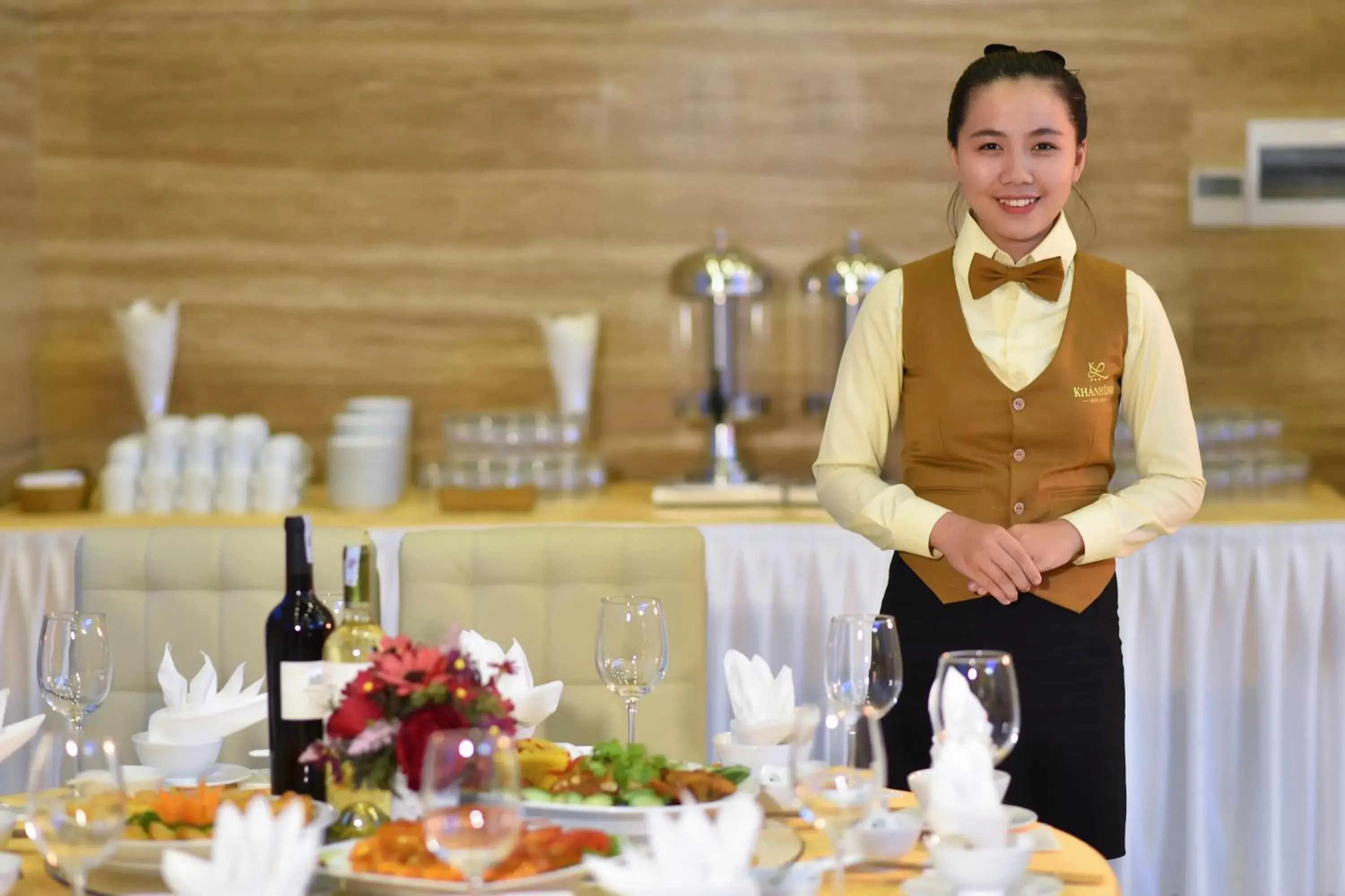 Restaurant/places to eat, Staff in Khanh Linh Hotel