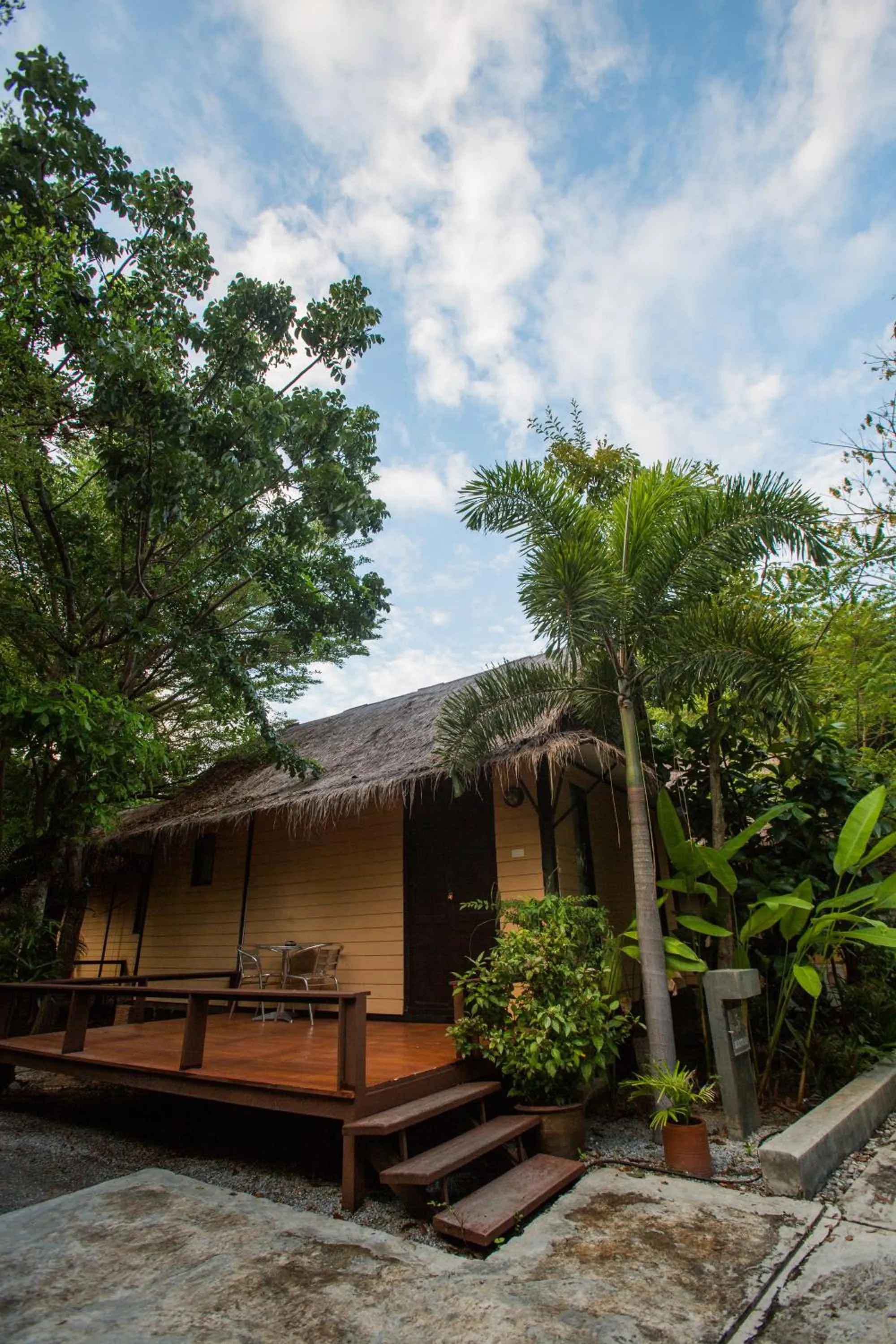 Patio in Inrawadee Resort