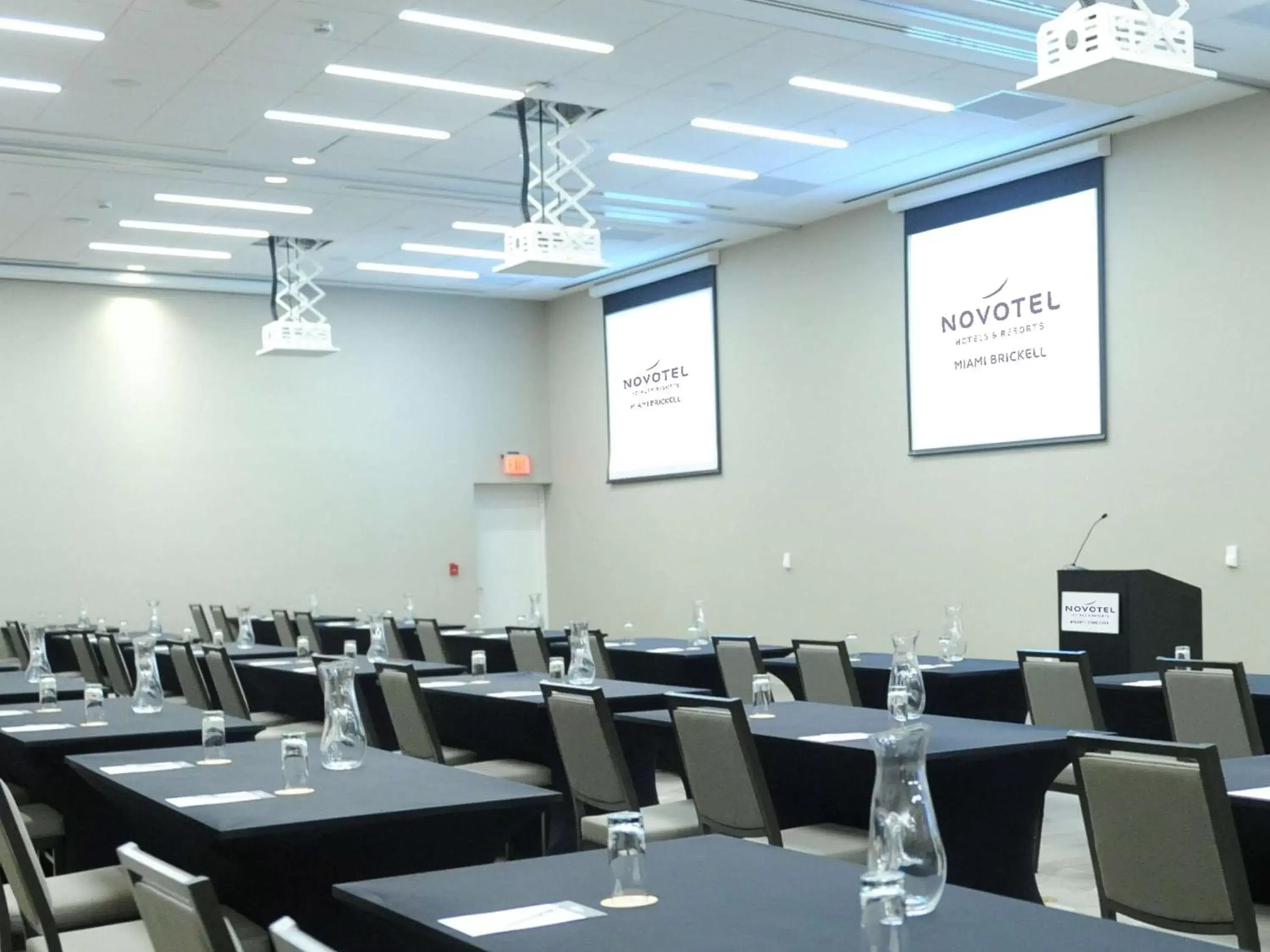 Meeting/conference room in Novotel Miami Brickell