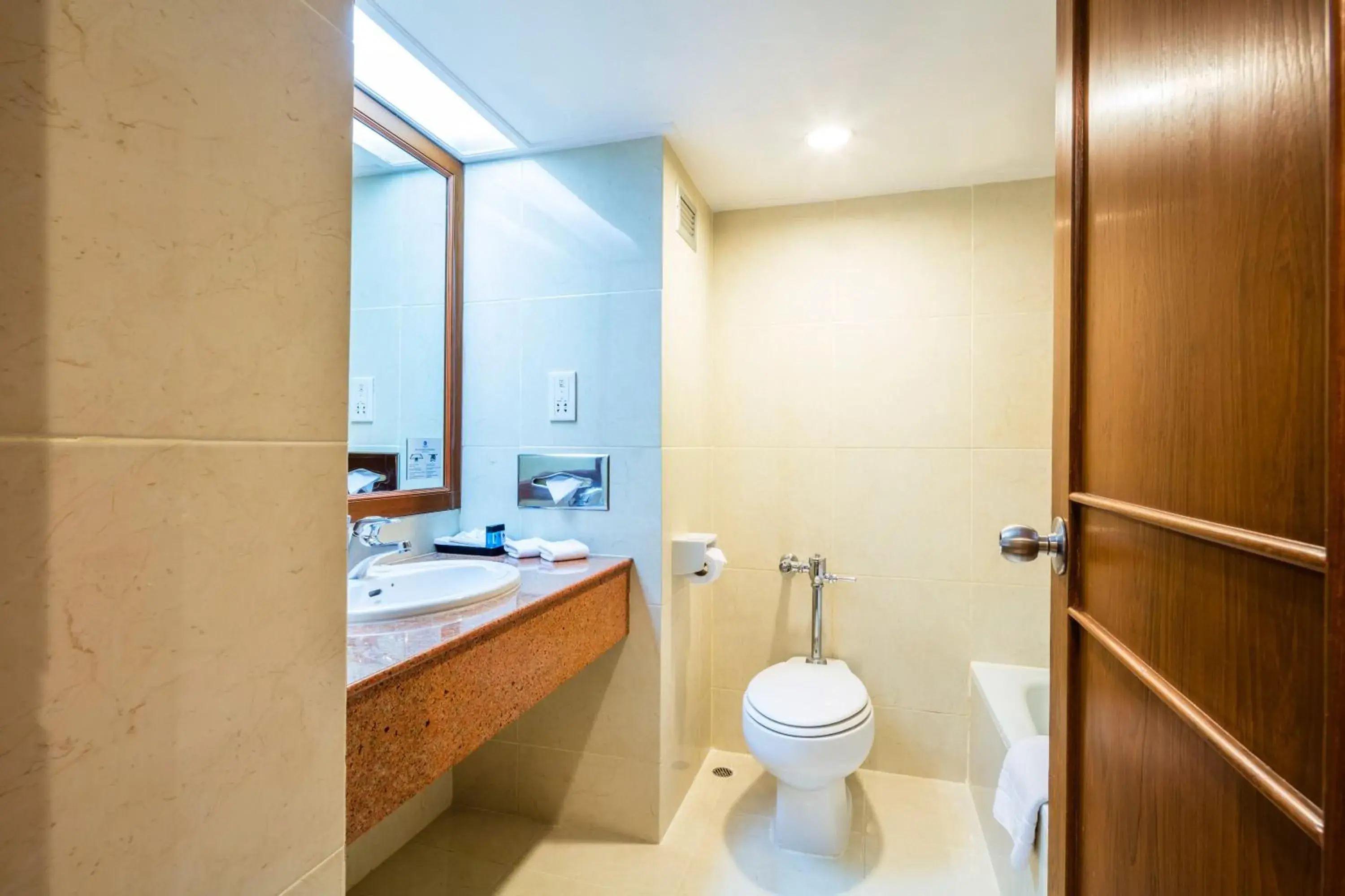 Bedroom, Bathroom in Cholchan Pattaya Beach Resort - SHA Extra Plus