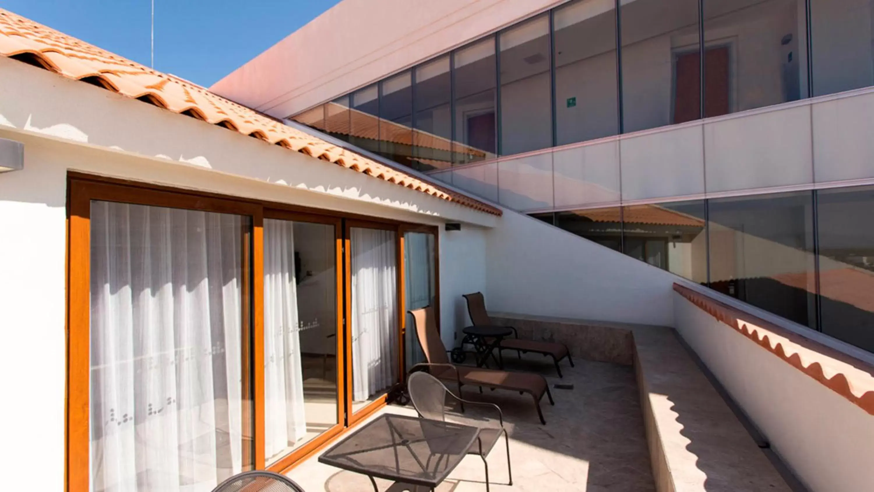 Photo of the whole room, Balcony/Terrace in Holiday Inn Express Puerto Vallarta, an IHG Hotel