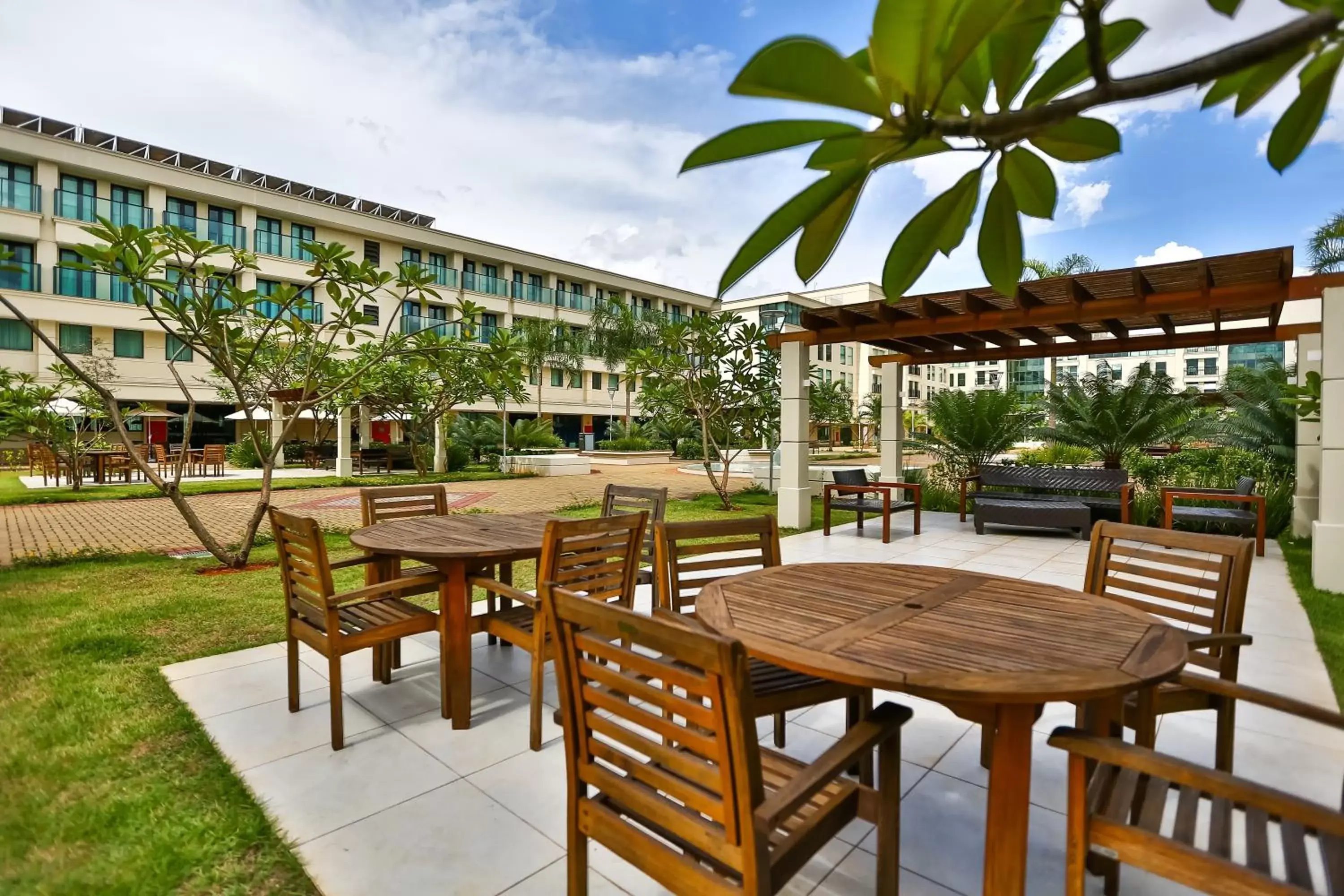 Garden in Quality Hotel & Suites Brasília