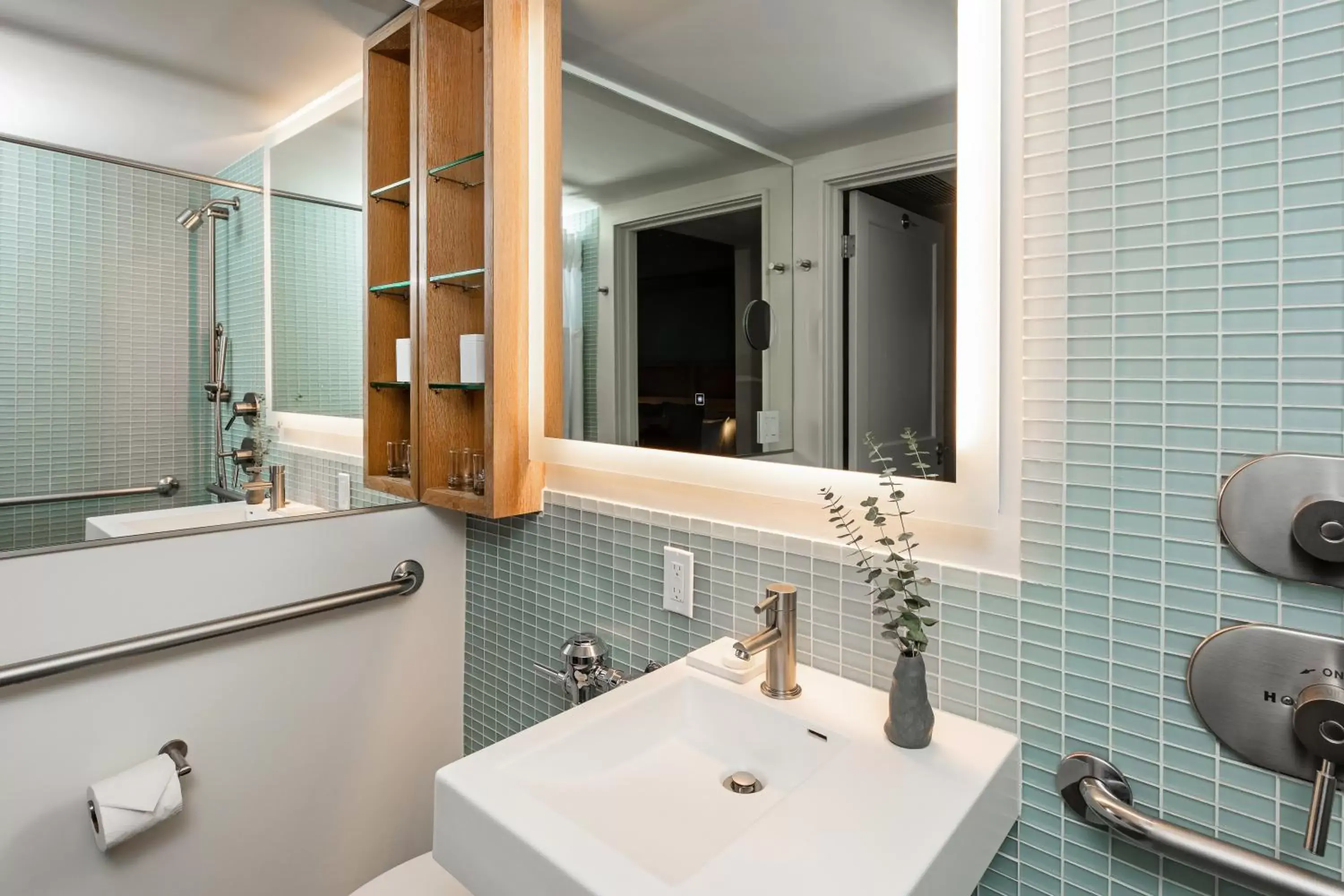 Bathroom in Hotel Andra Seattle MGallery Hotel Collection