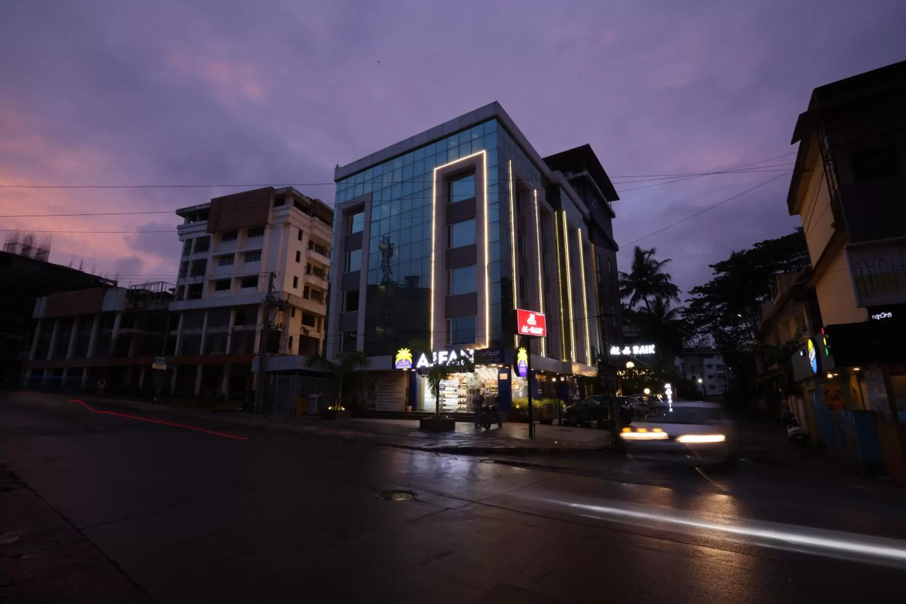 Facade/entrance in Royal Plaza Suites by RAK Rooms, Mangaluru Facade/entrance in Royal Plaza Suites by RAK Rooms, Mangaluru