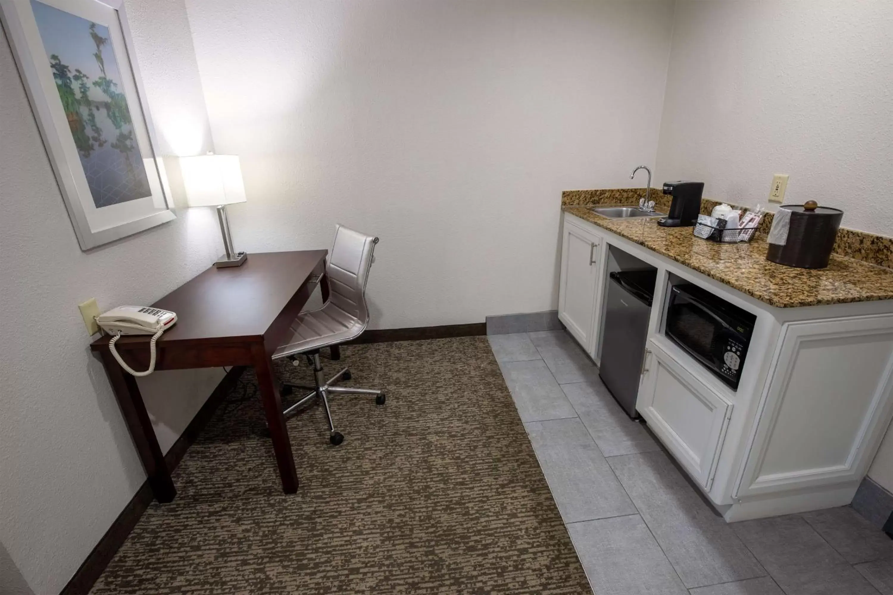 Other, Kitchen/Kitchenette in Best Western Plus Lafayette Vermilion River Inn & Suites