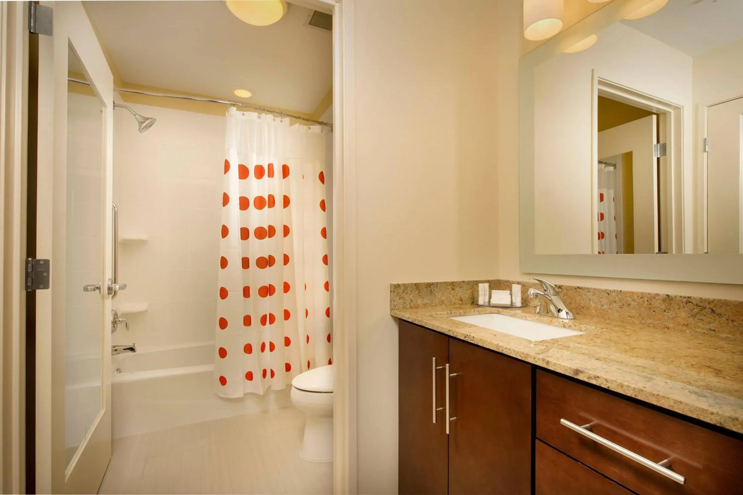 Bathroom in TownePlace Suites by Marriott Eagle Pass