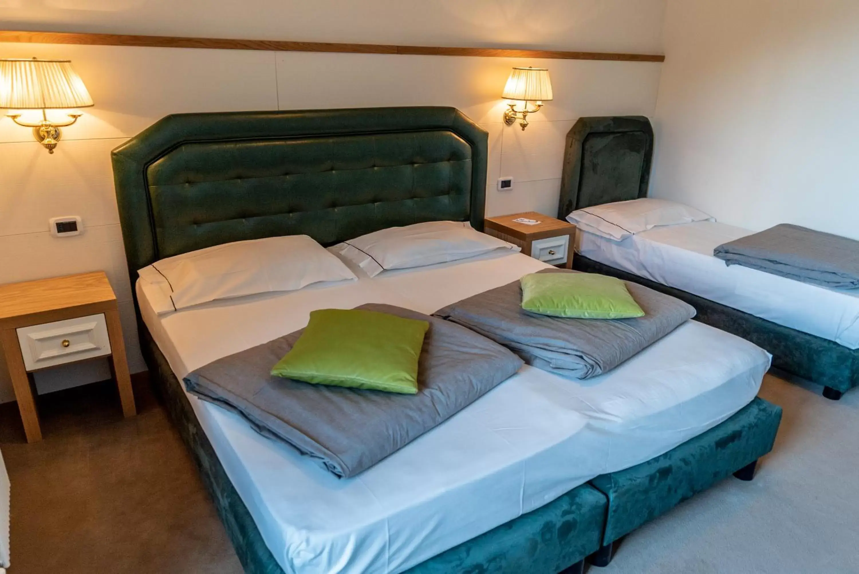 Bedroom, Bed in Cristallo Club