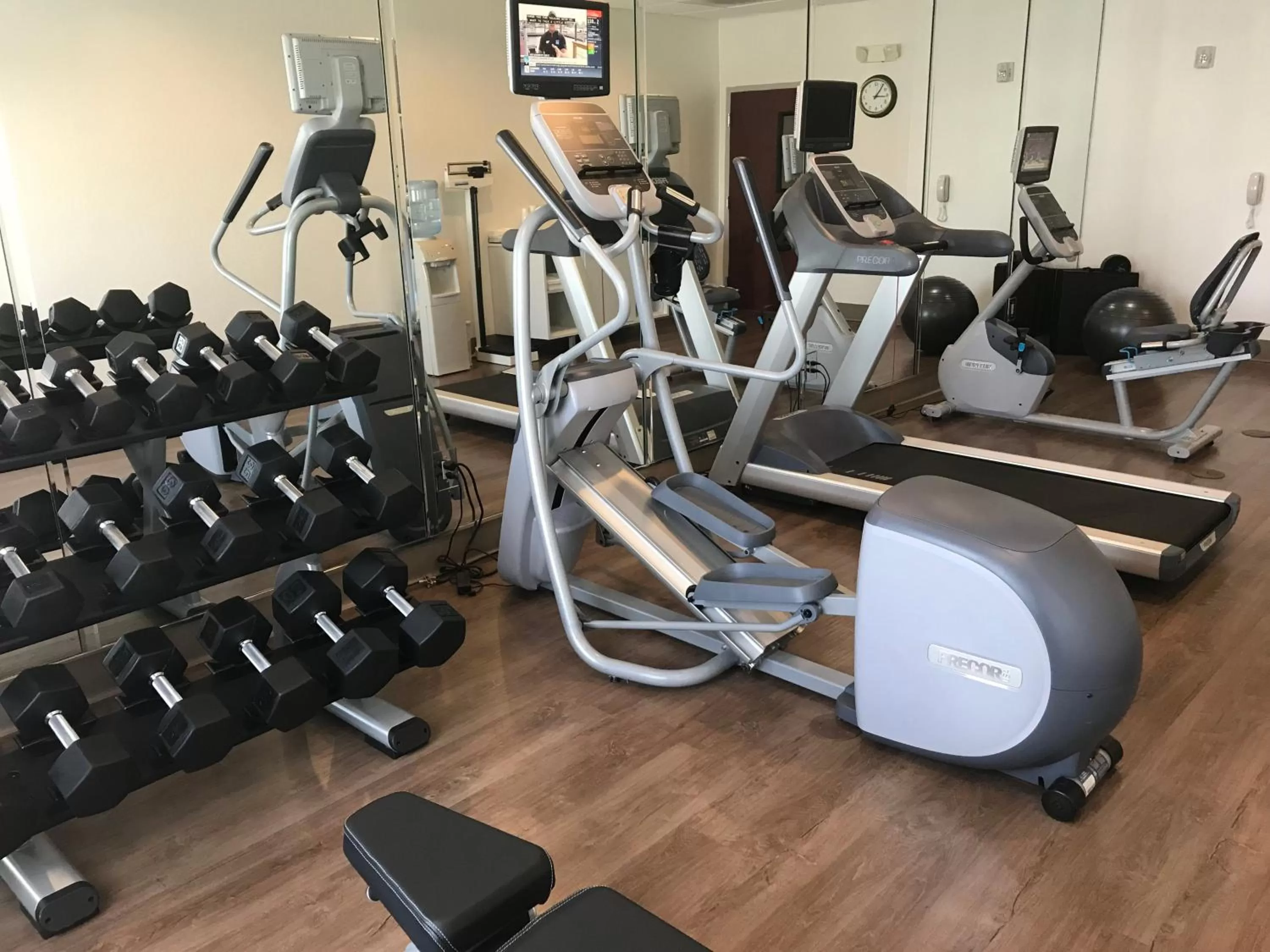 Fitness centre/facilities in Holiday Inn Express Orlando - South Davenport by IHG