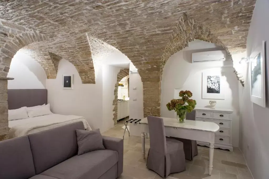 Living room, Seating Area in LE SUITES AL TORRIONE