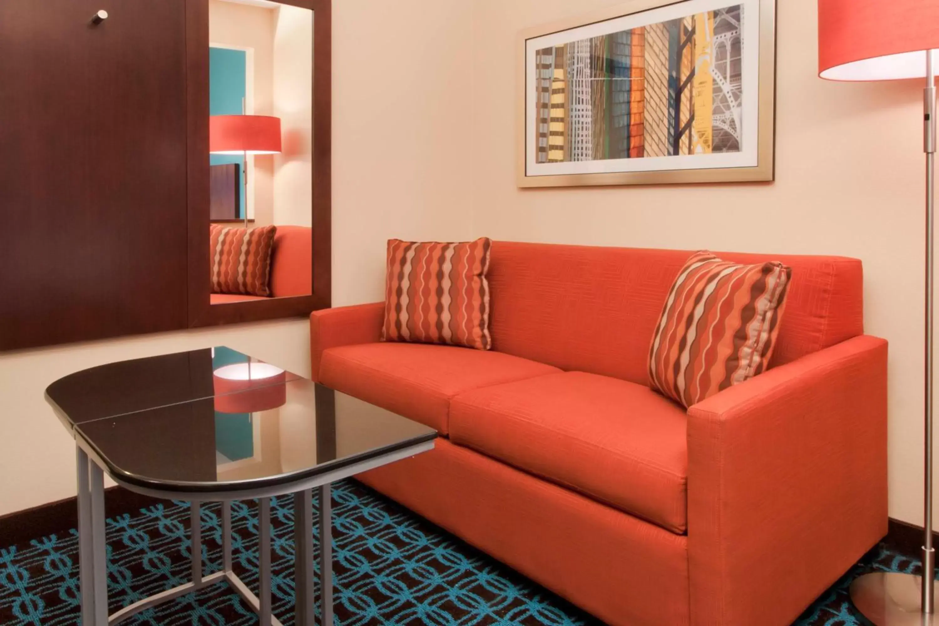 Living room, Seating Area in Fairfield Inn Philadelphia Airport