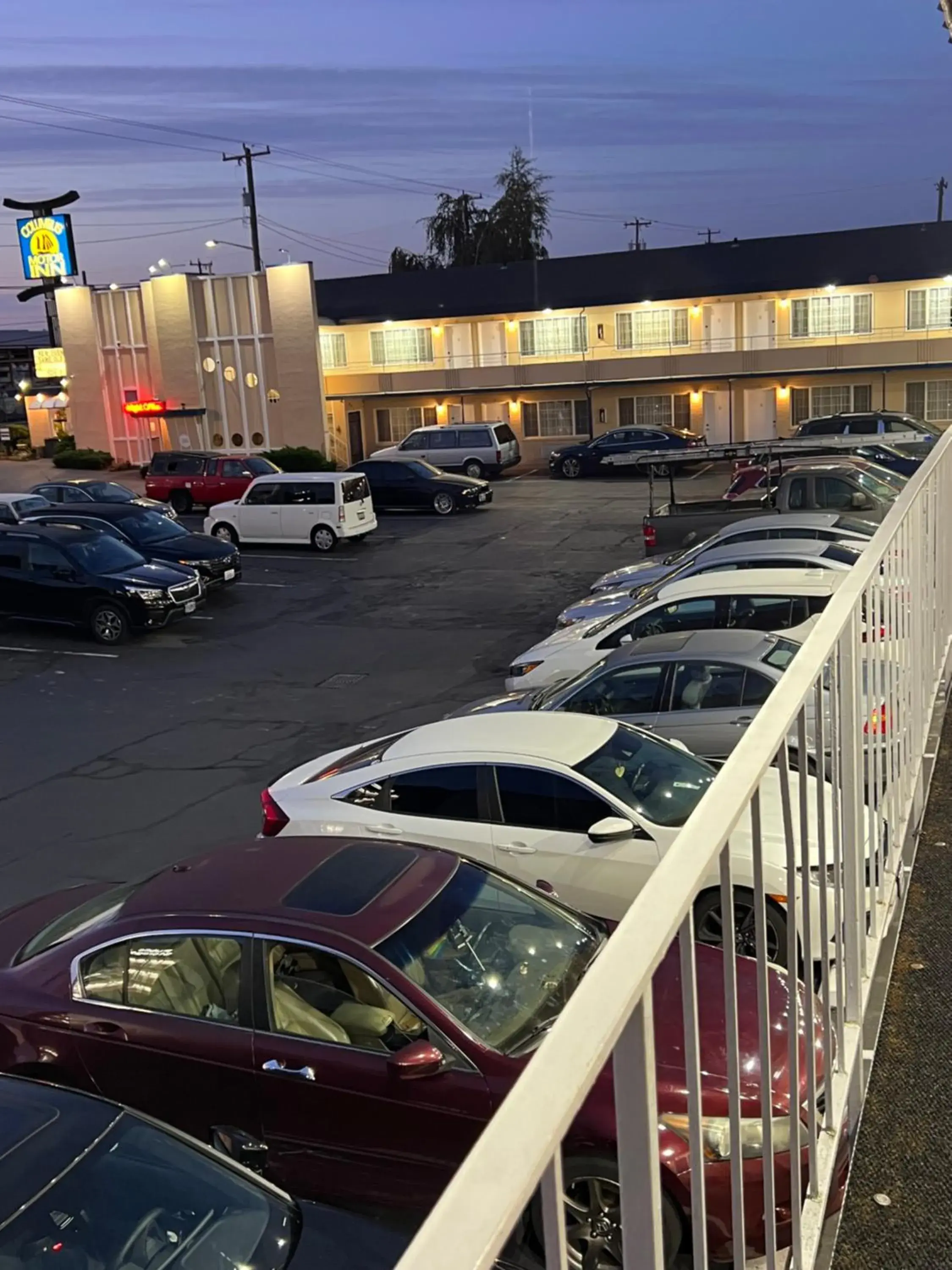 Property building in Columbus Motor Inn