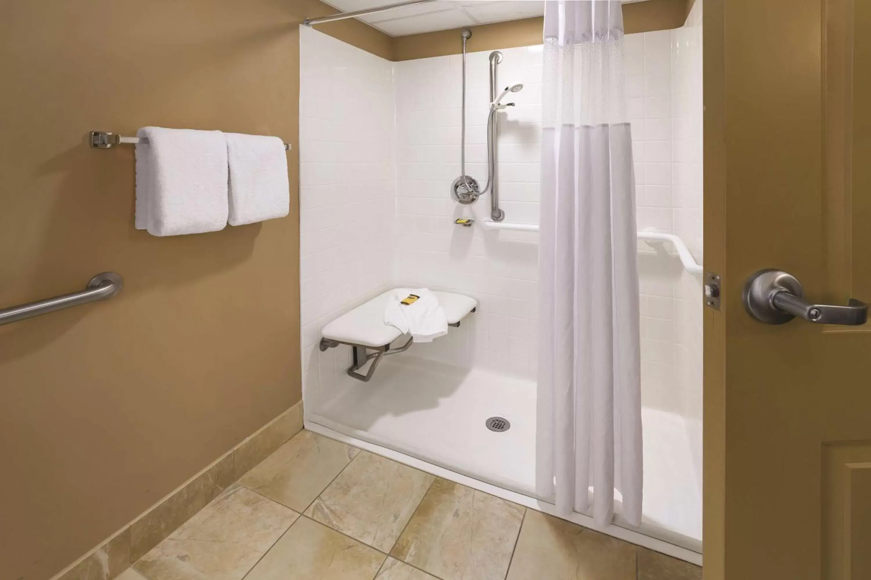 Bathroom in Best Western Plus Bloomington Hotel