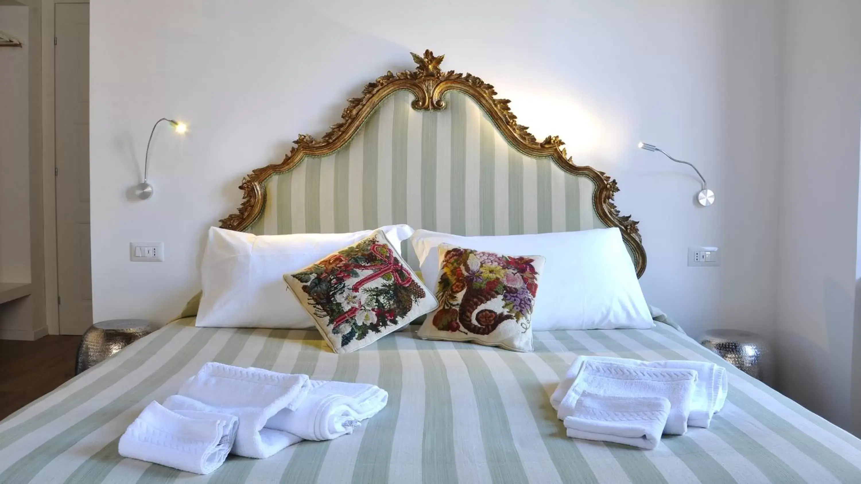 Bed in B&B Casa Angelini