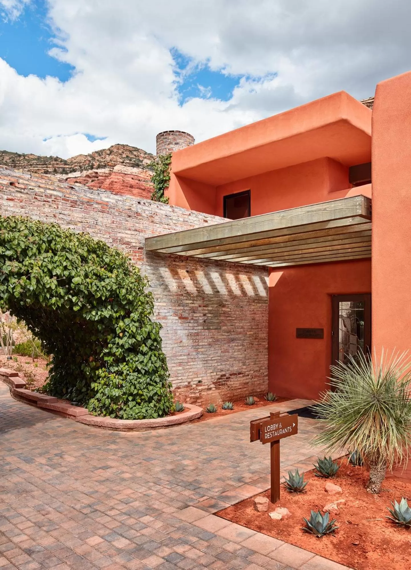 Facade/entrance in Enchantment