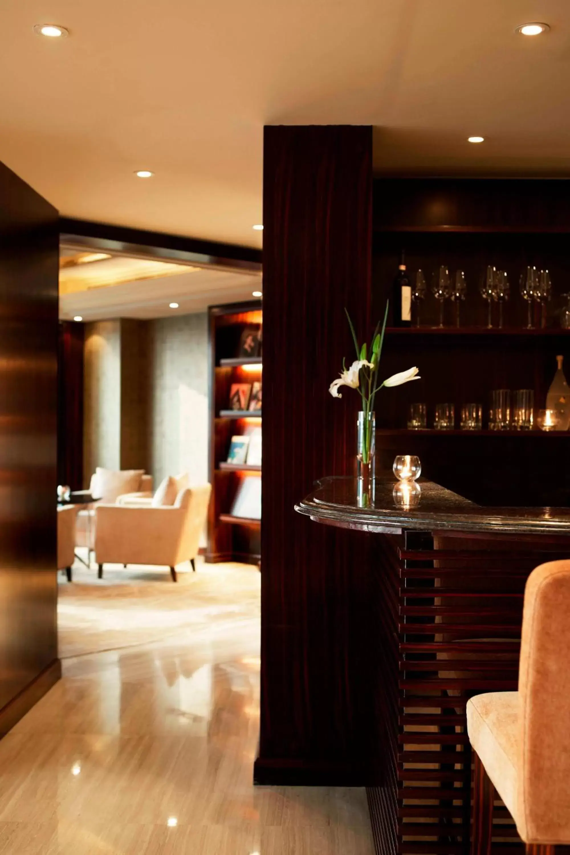 Lounge or bar, Lobby/Reception in Sheraton Shenzhen Futian Hotel