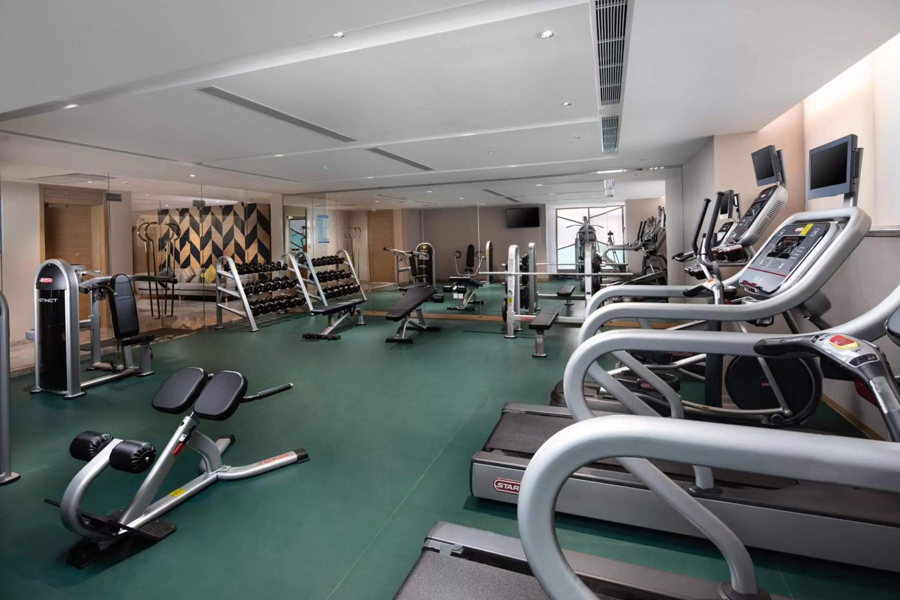 Spa and wellness centre/facilities, Fitness Center/Facilities in Holiday Inn & Suites Lanzhou Center, an IHG Hotel