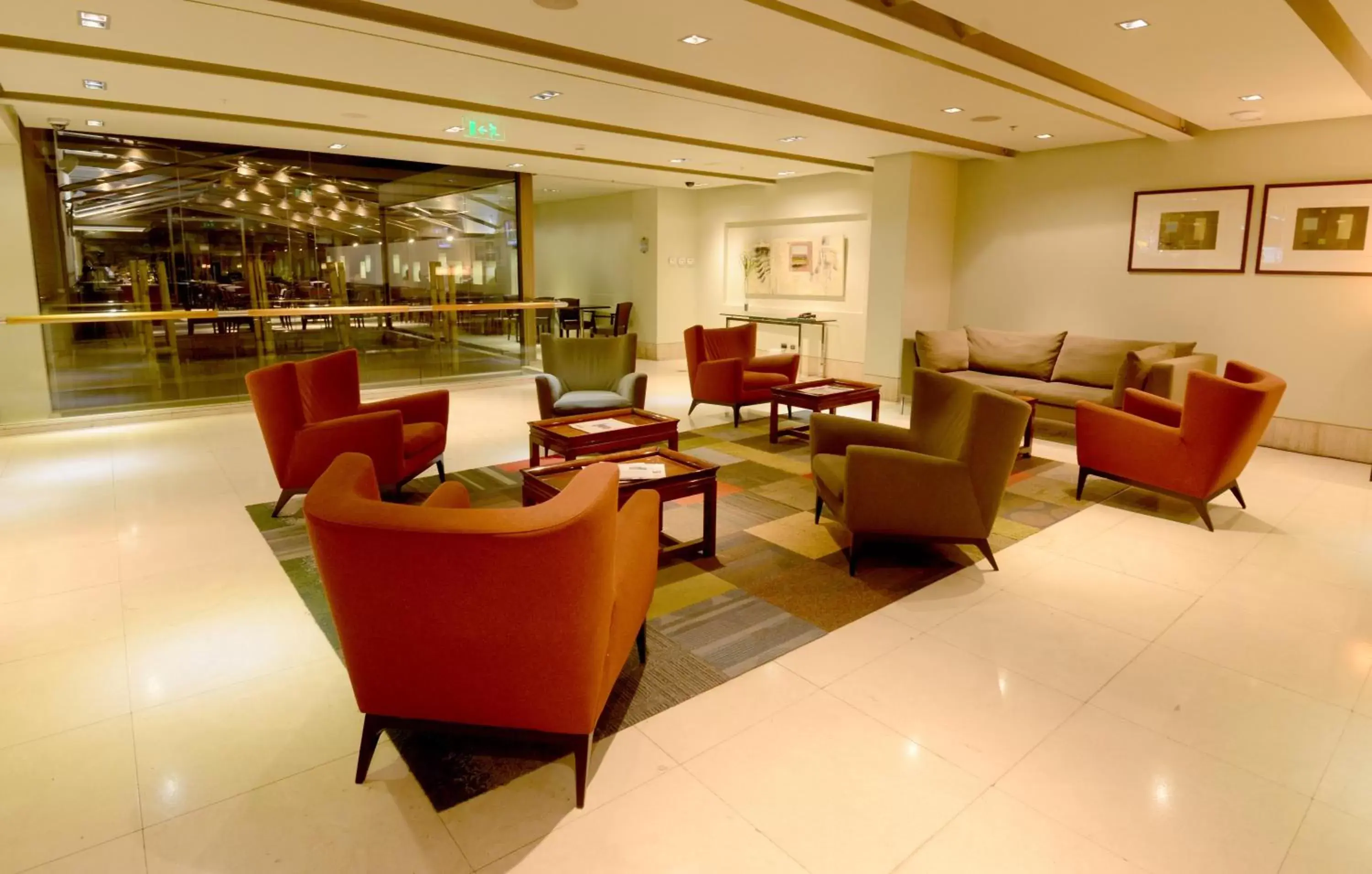 Property building, Lounge/Bar in Holiday Inn Express Santiago Las Condes, an IHG Hotel