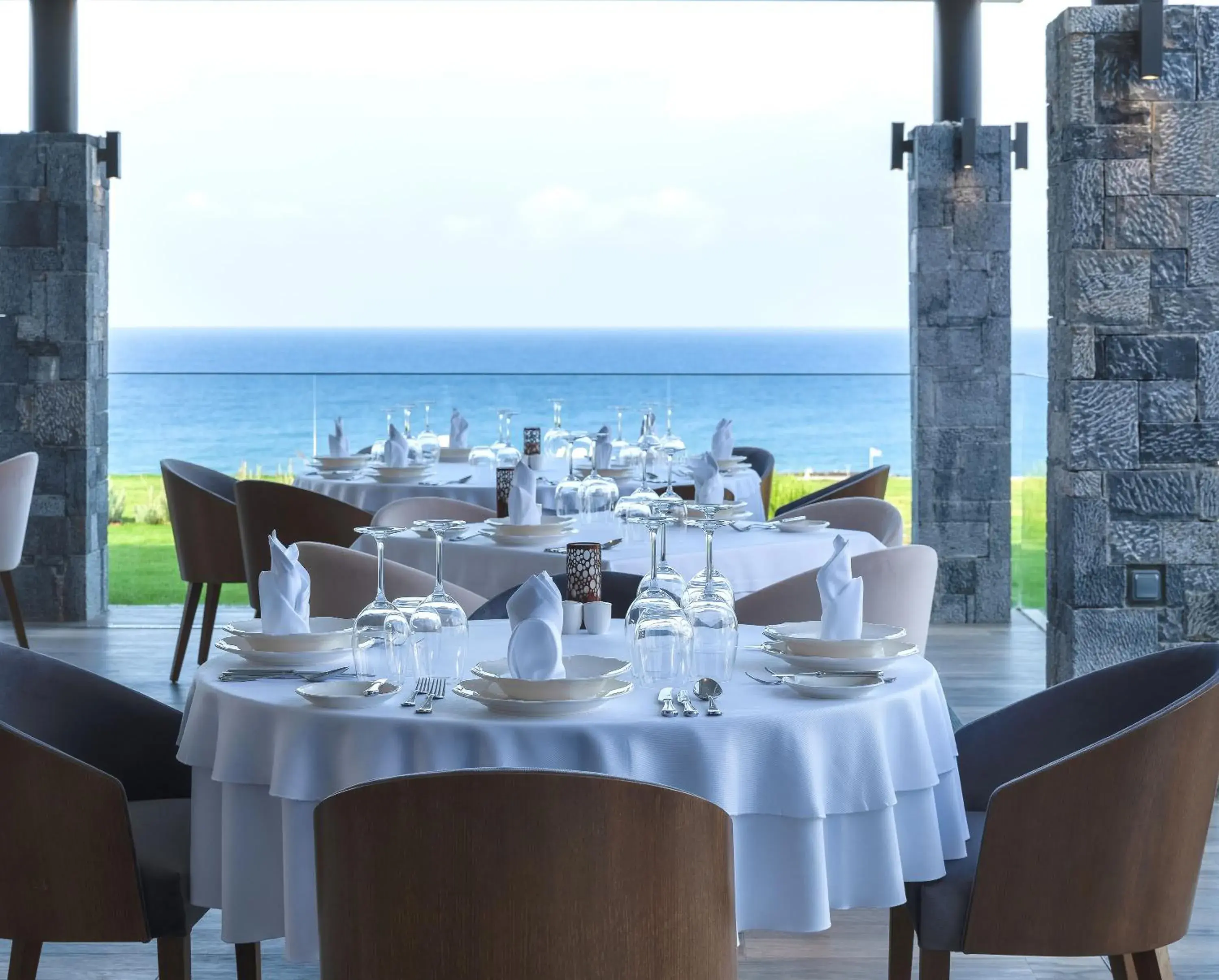 Restaurant/Places to Eat in Nana Princess Suites Villas & Spa