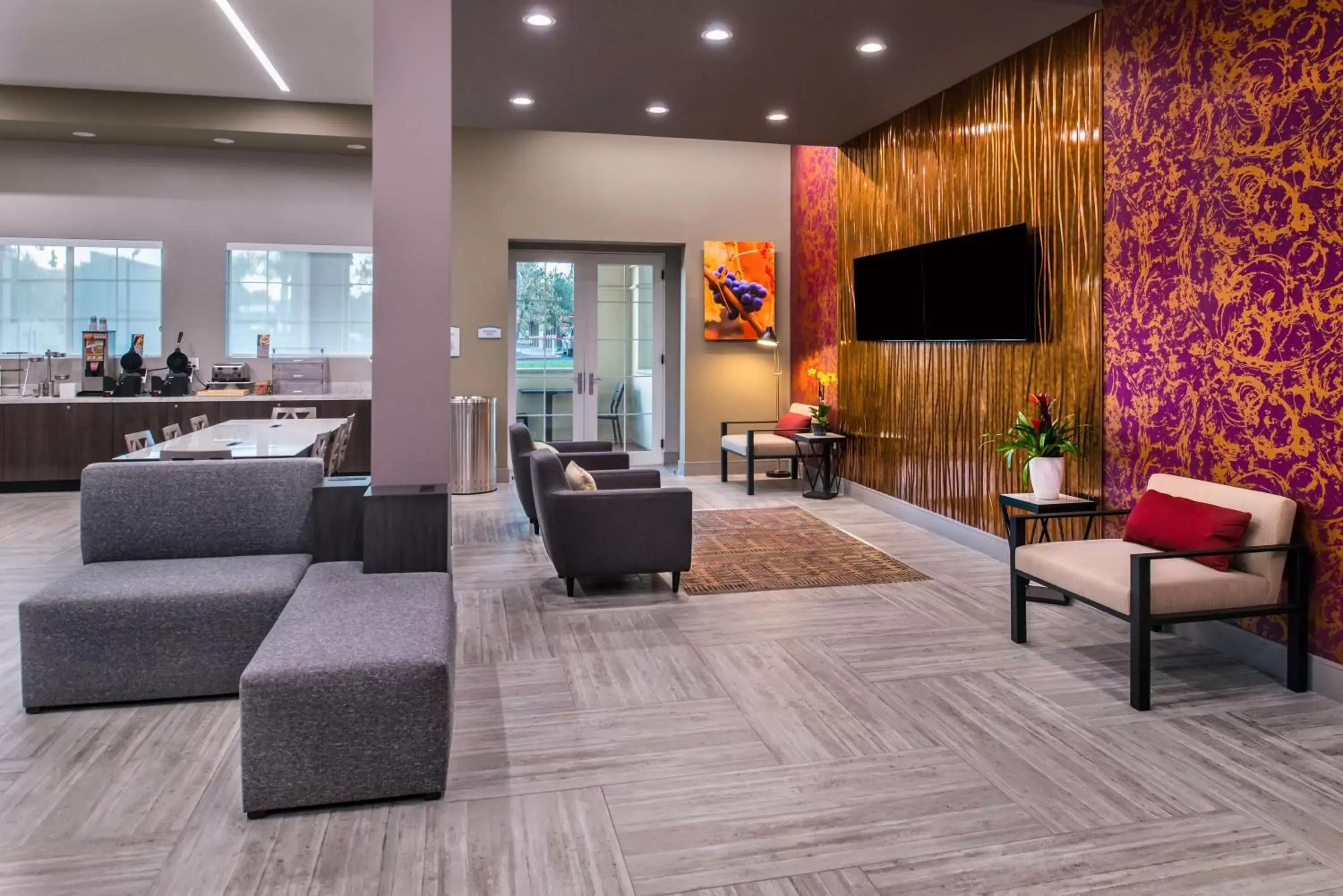 Lobby or reception in Best Western Plus Temecula Wine Country Hotel & Suites