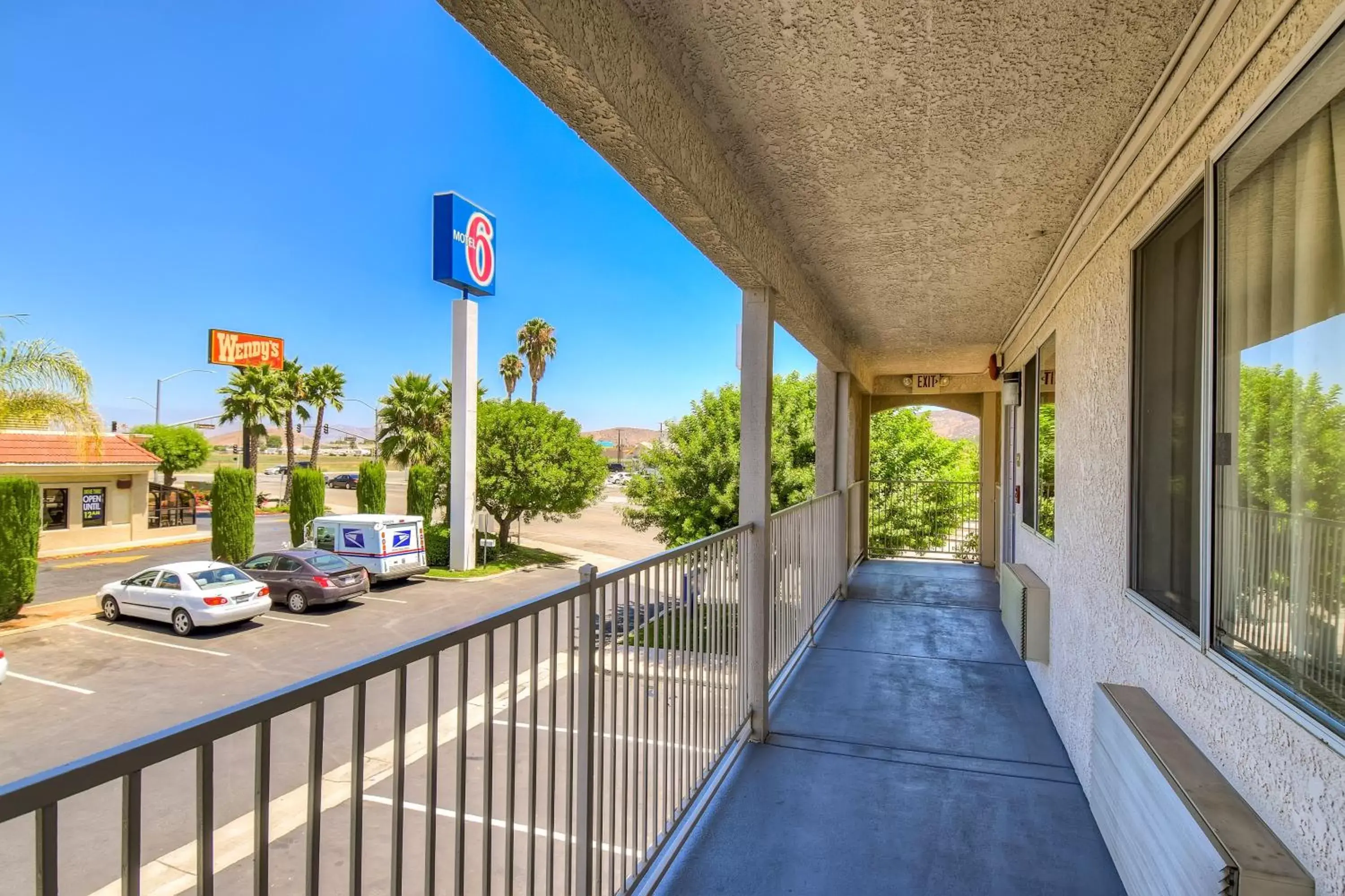 Facade/entrance, Balcony/Terrace in Motel 6-Menifee, CA