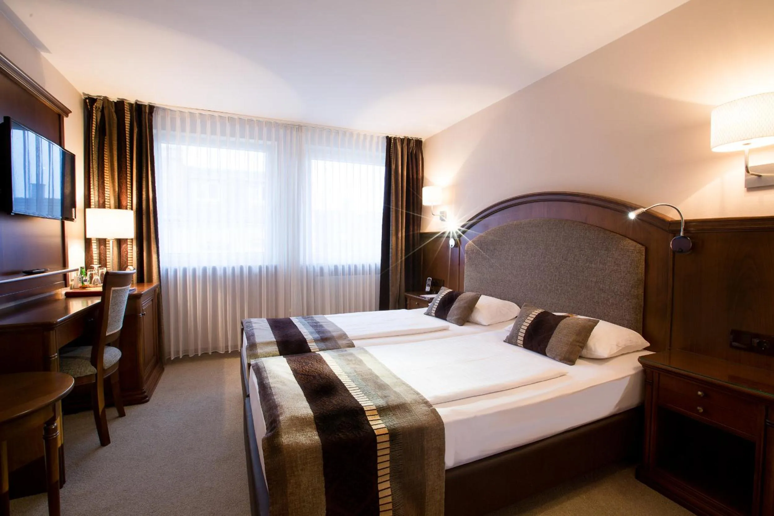 Bed in Burghotel Nürnberg