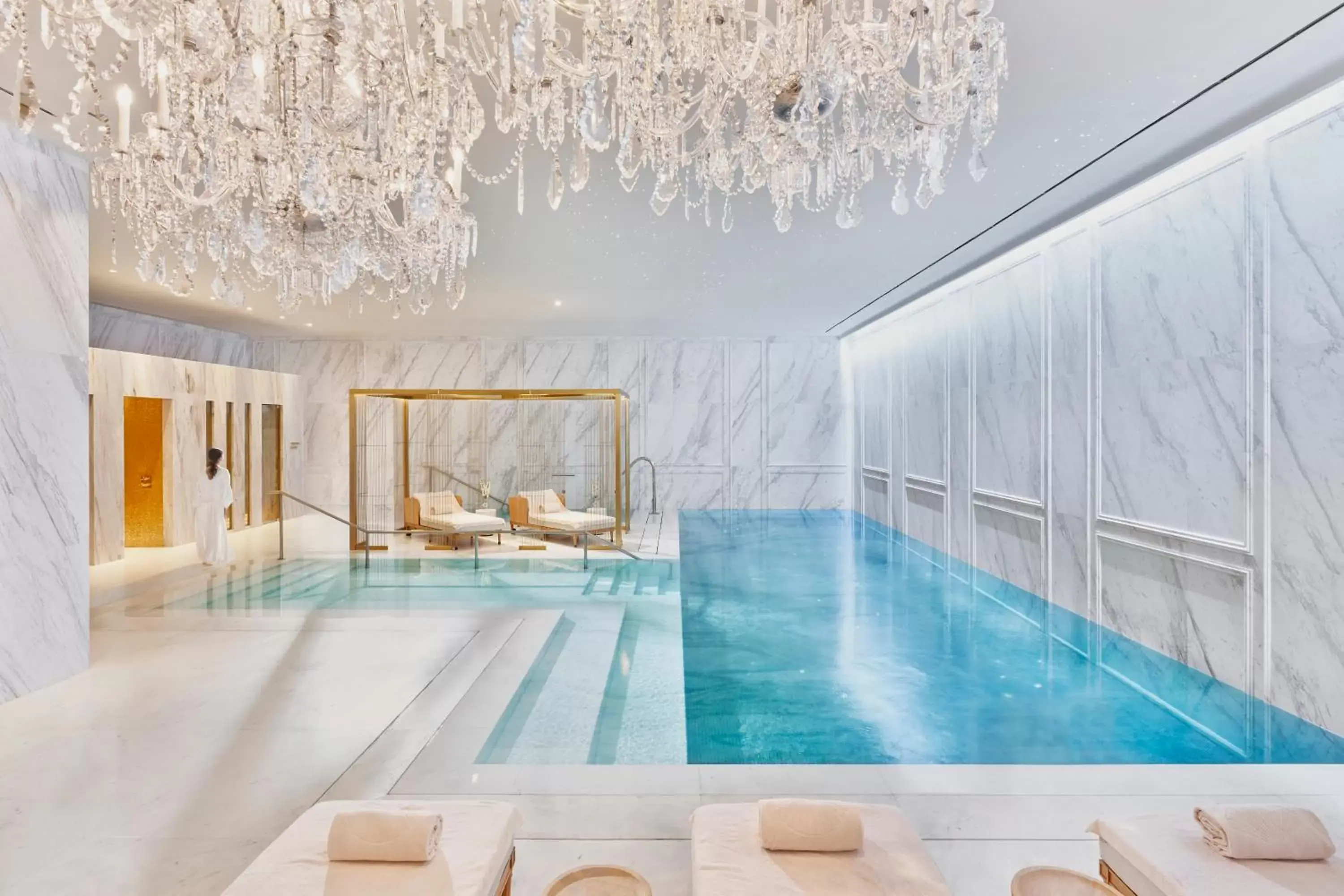 Swimming Pool in Mandarin Oriental, Ritz Madrid