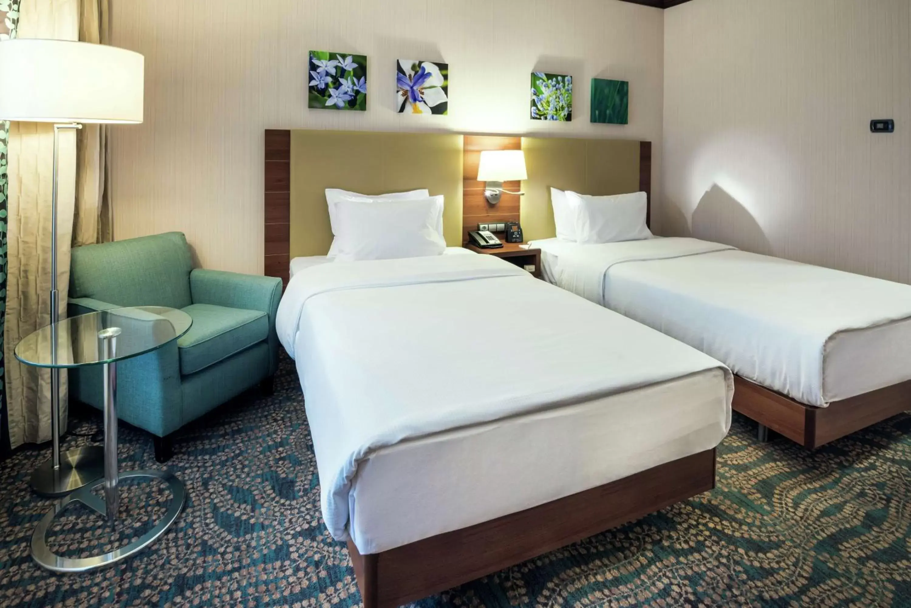 Living room, Bed in Hilton Garden Inn Astana