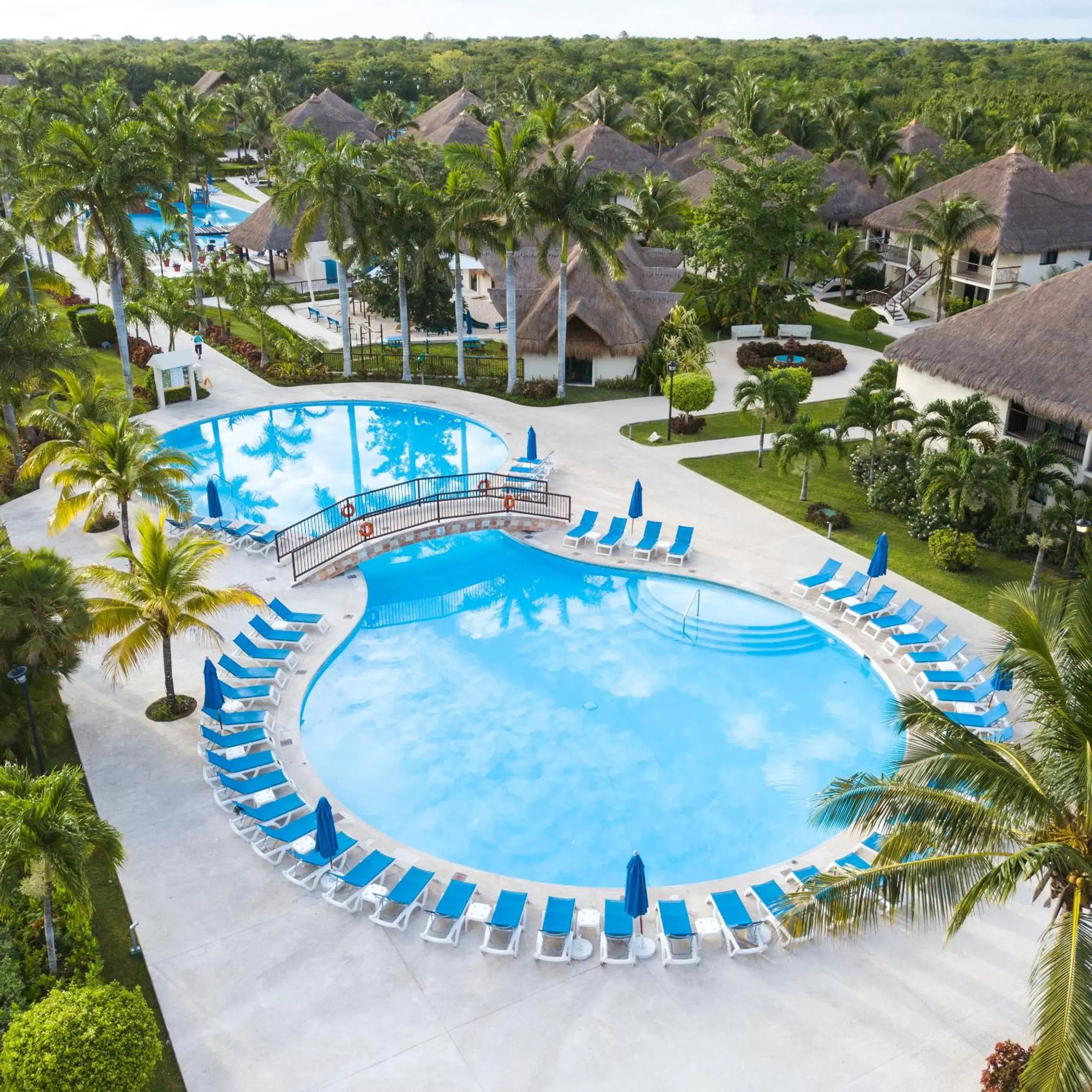 Swimming pool, Pool View in Allegro Cozumel All-Inclusive