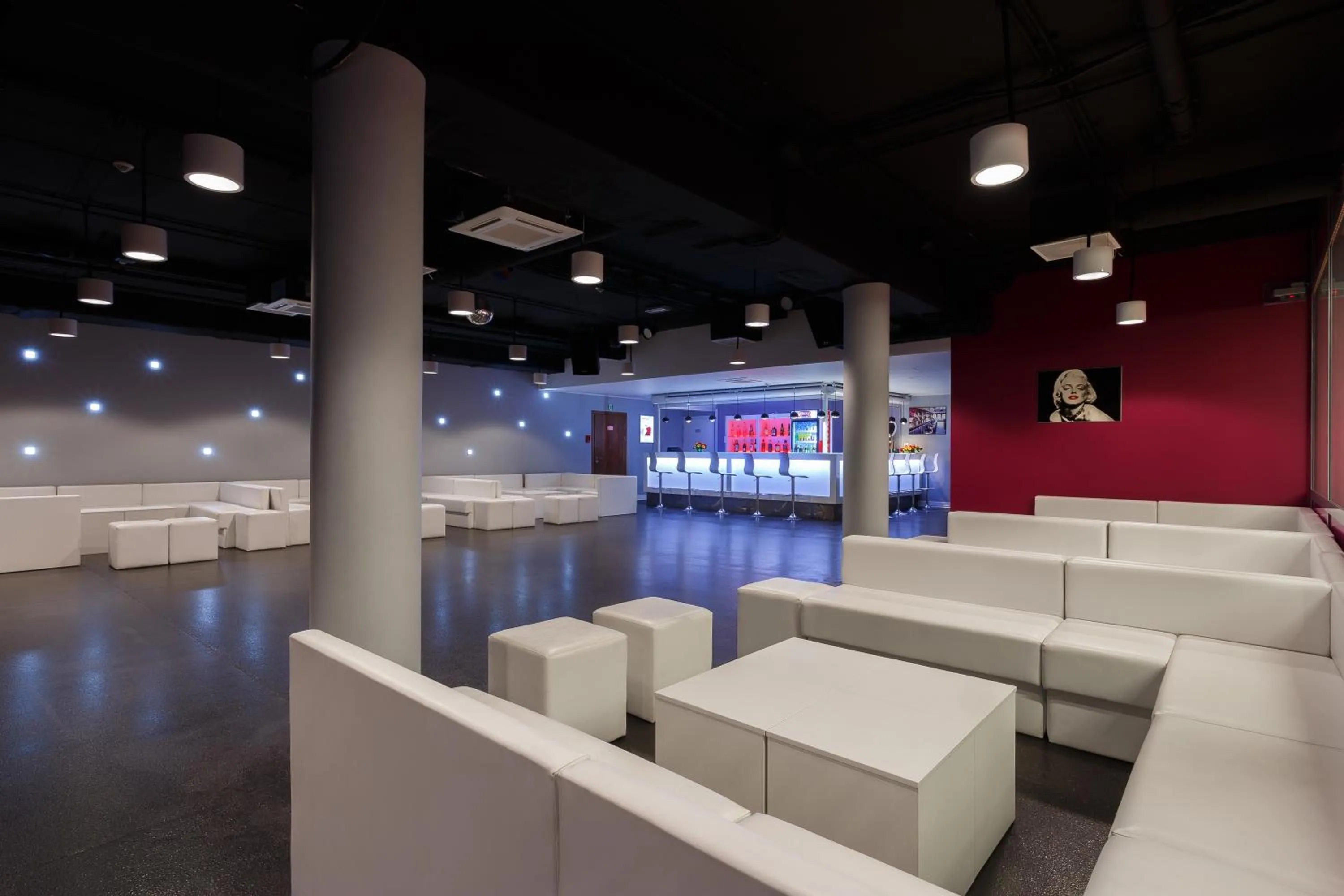 Evening entertainment in Best Western Hotel Jurata