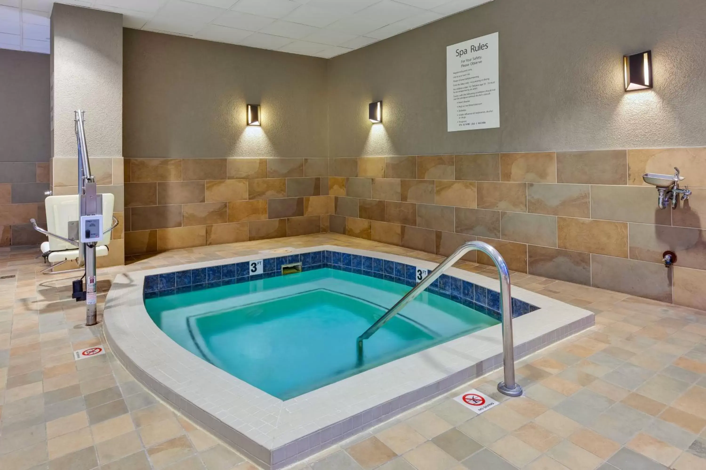 Swimming Pool in Holiday Inn Grand Rapids Downtown, an IHG Hotel