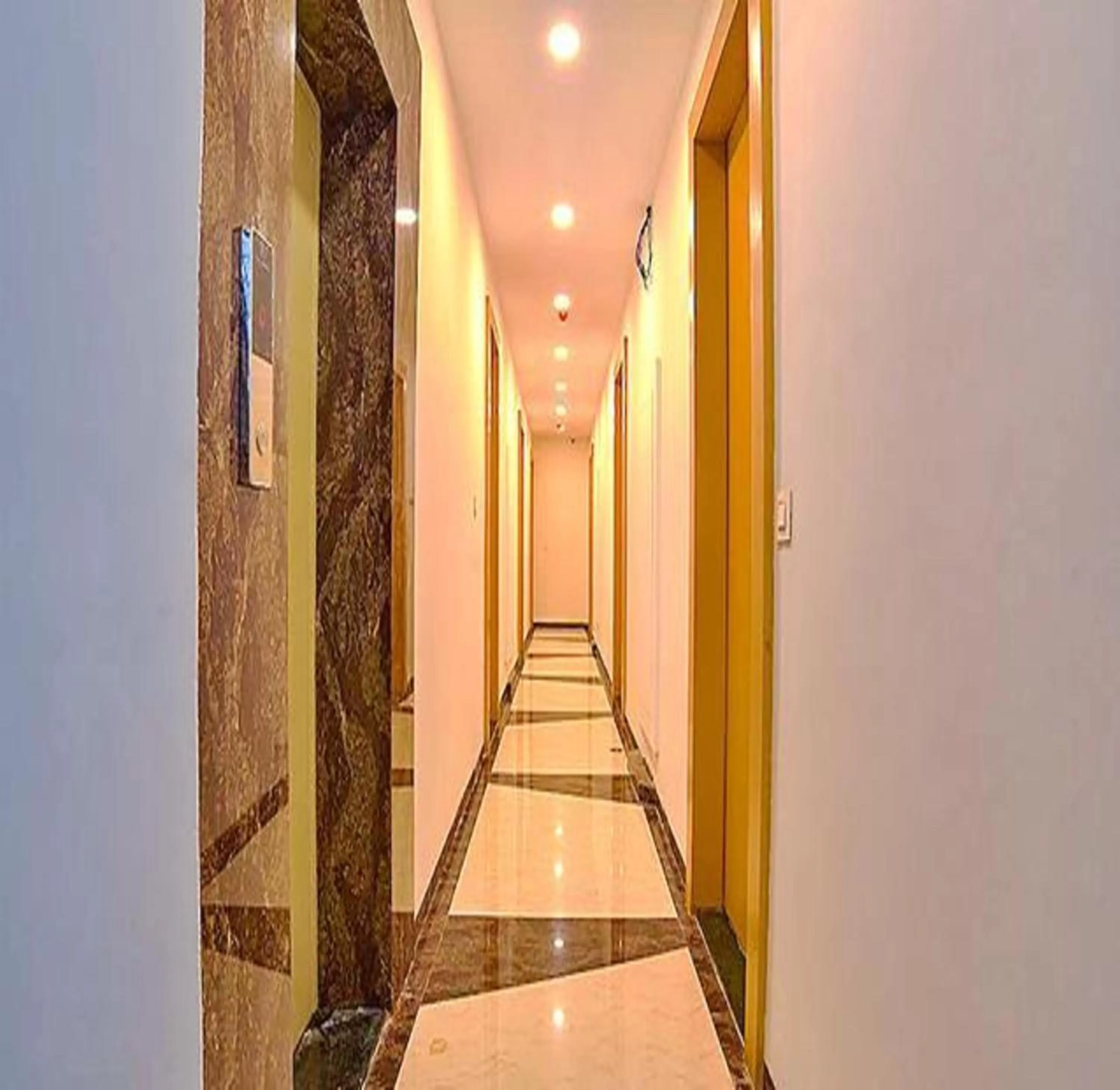 Lobby or reception in FabHotel Destiny 54