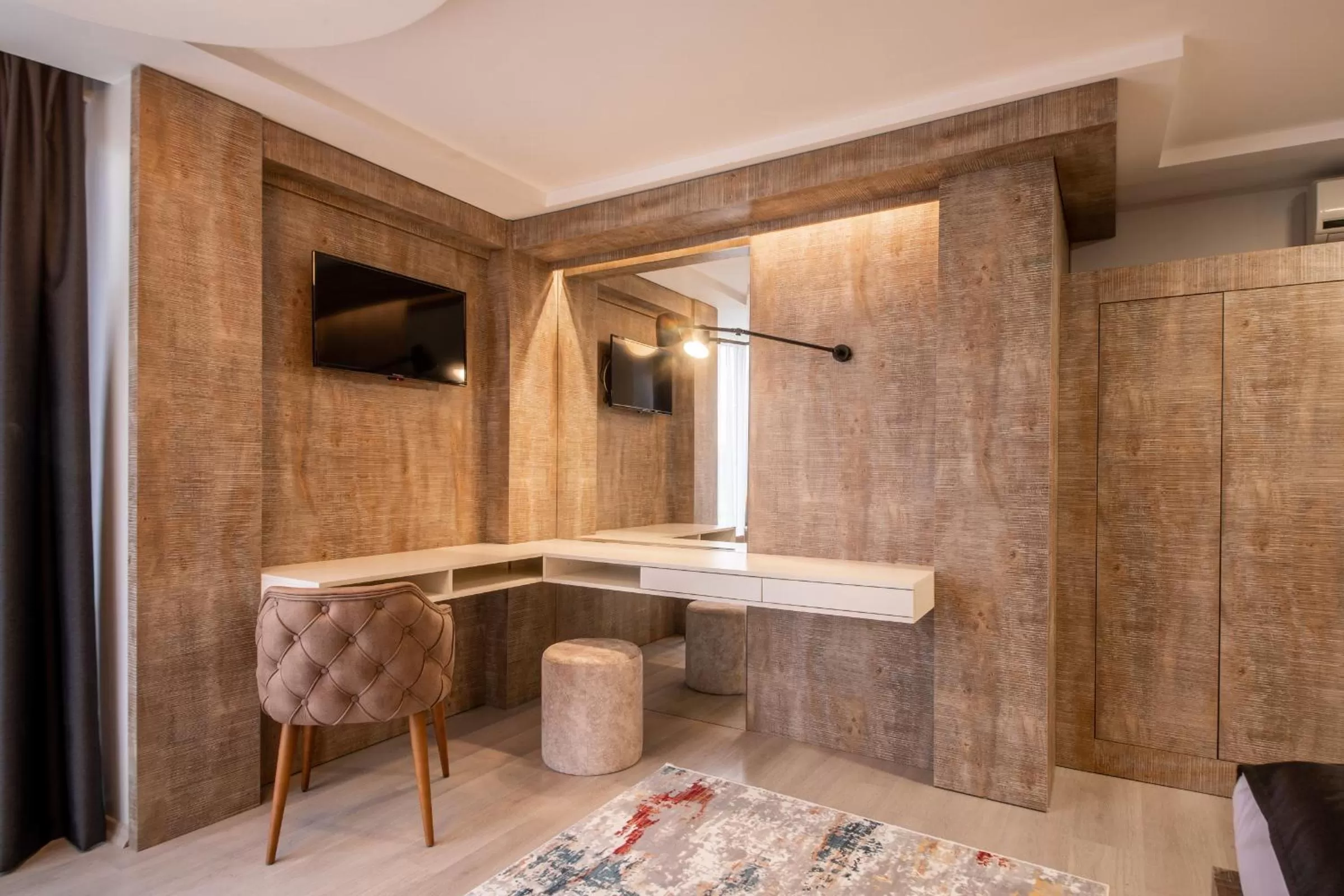 TV and multimedia in Adresin Hotel