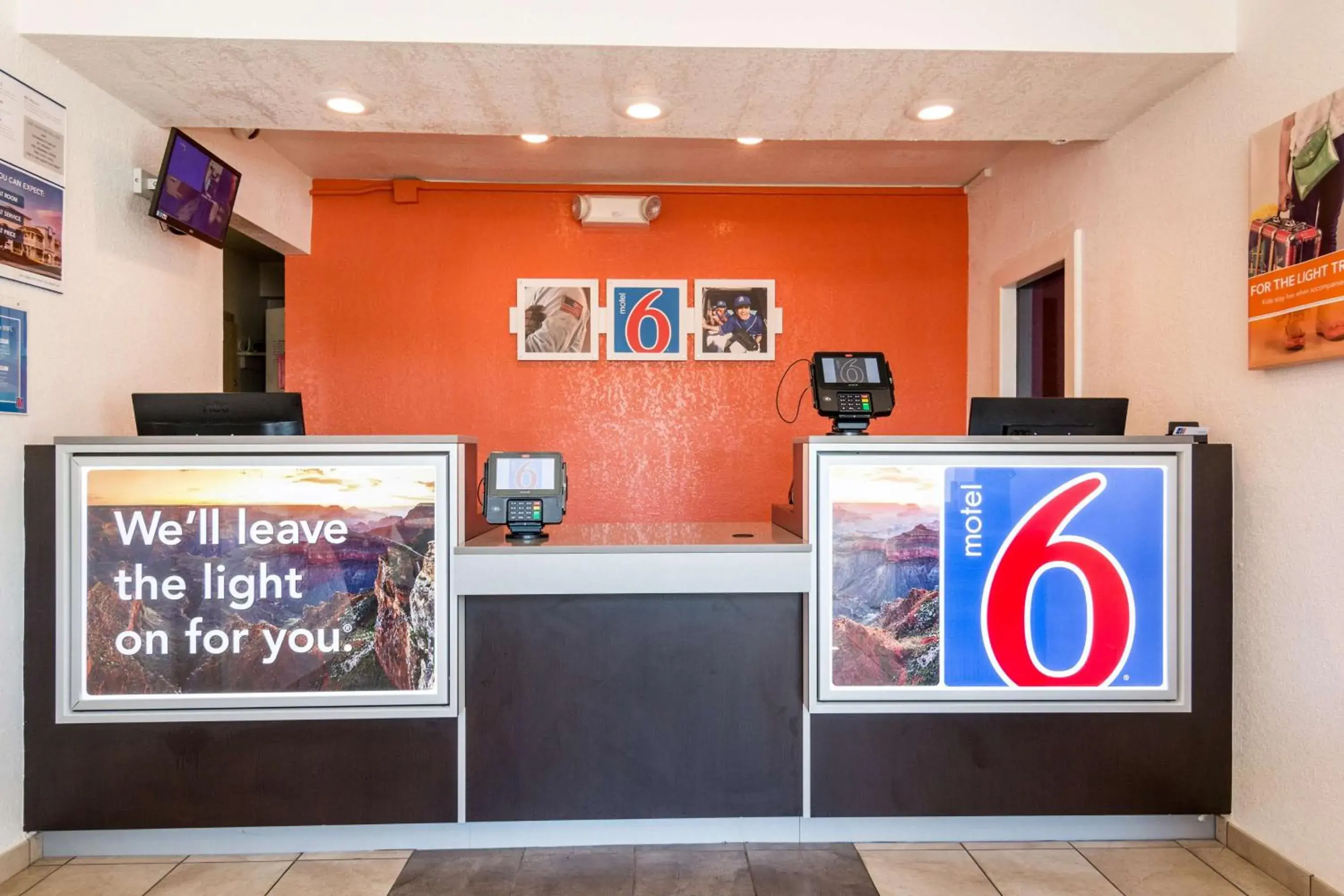 Lobby or reception, Lobby/Reception in Motel 6-Longview, TX