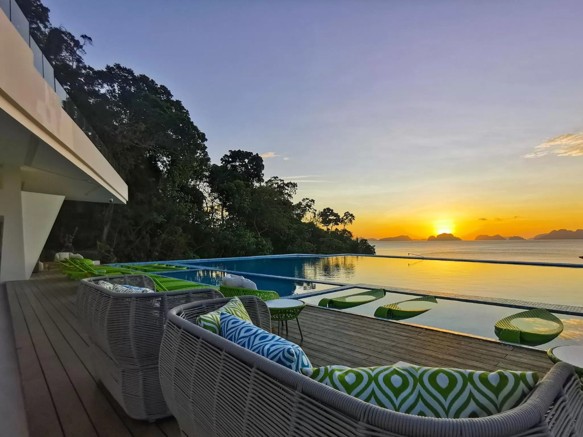 Swimming pool in Lime Resort El Nido