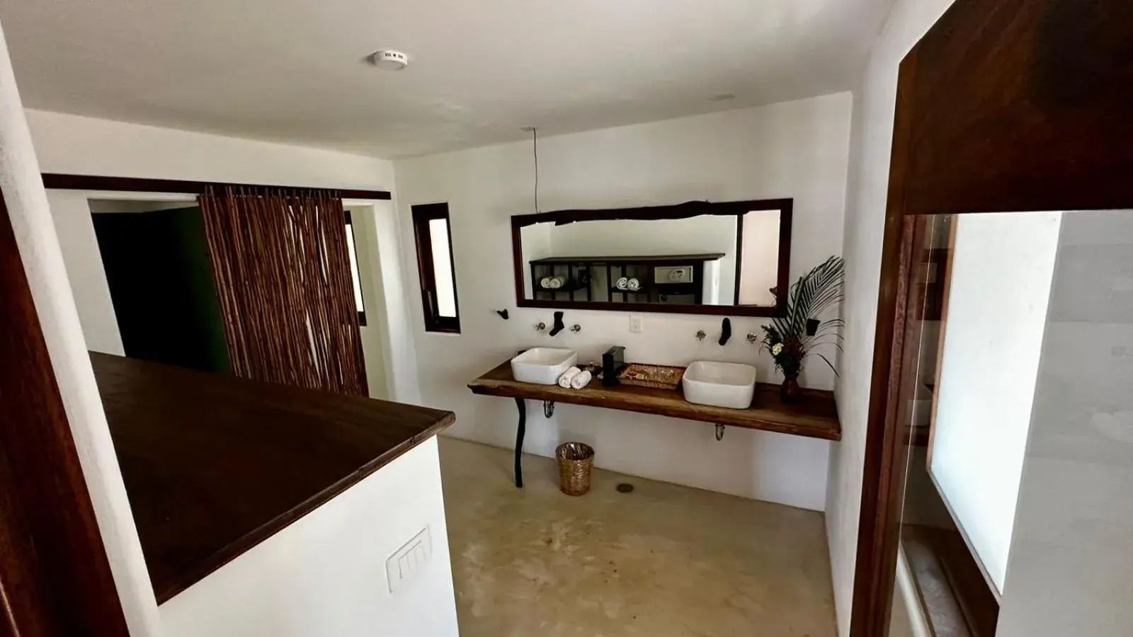 Kitchen/Kitchenette in El Alquimista Yoga Spa