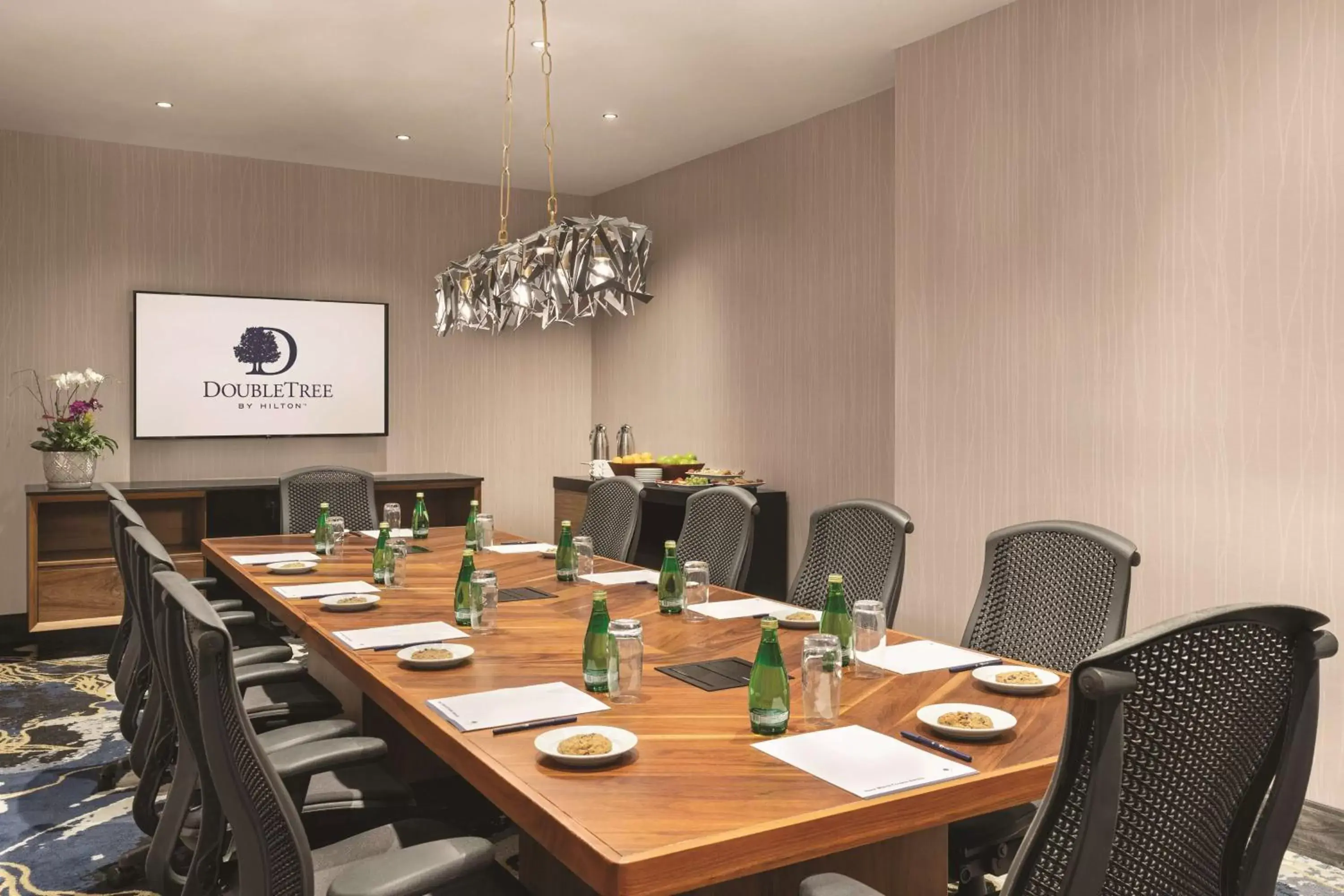 Meeting/conference room in DoubleTree by Hilton Tampa Rocky Point Waterfront