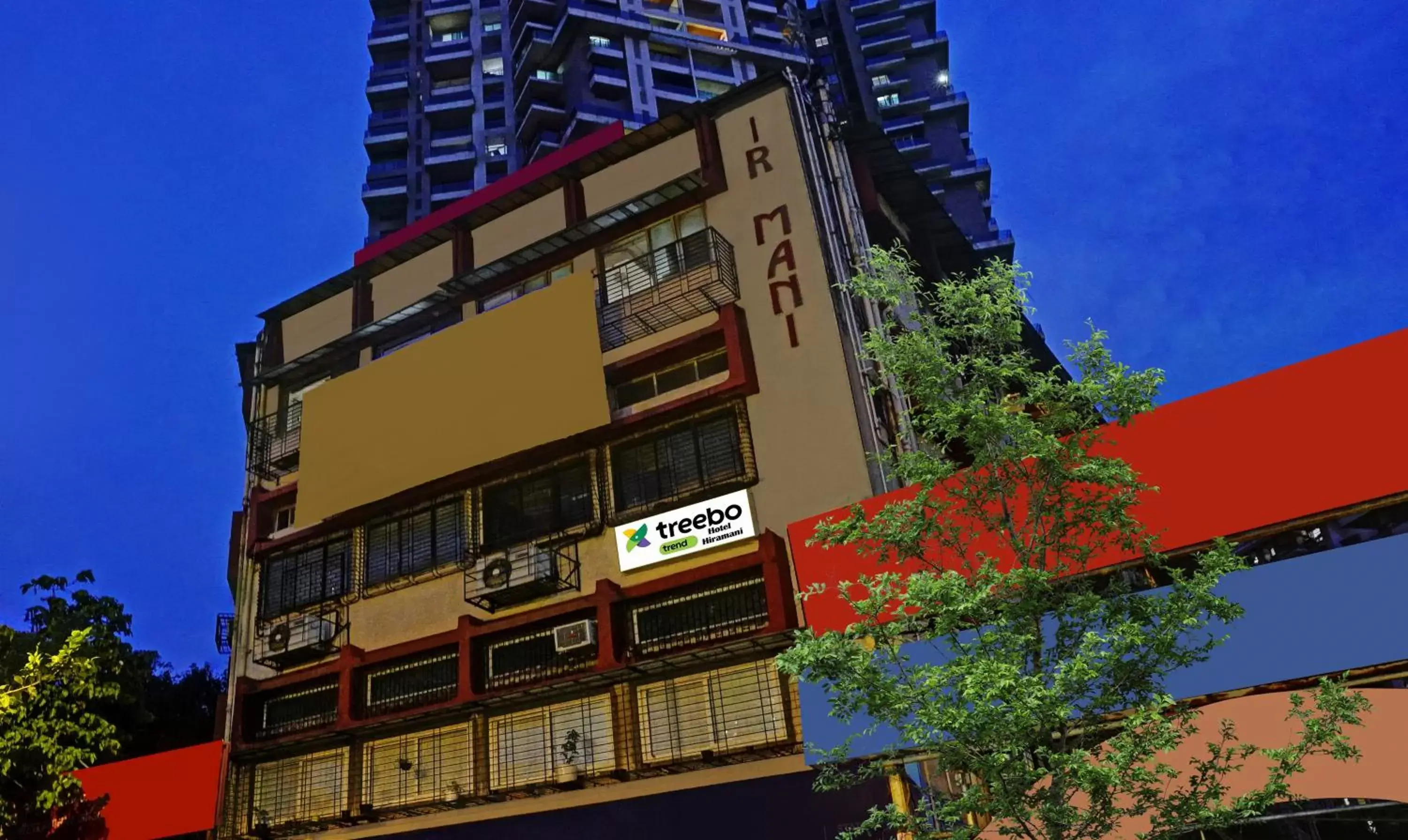 Property building in Treebo Hiramani Parel Lalbaug Property building in Treebo Hiramani Parel Lalbaug