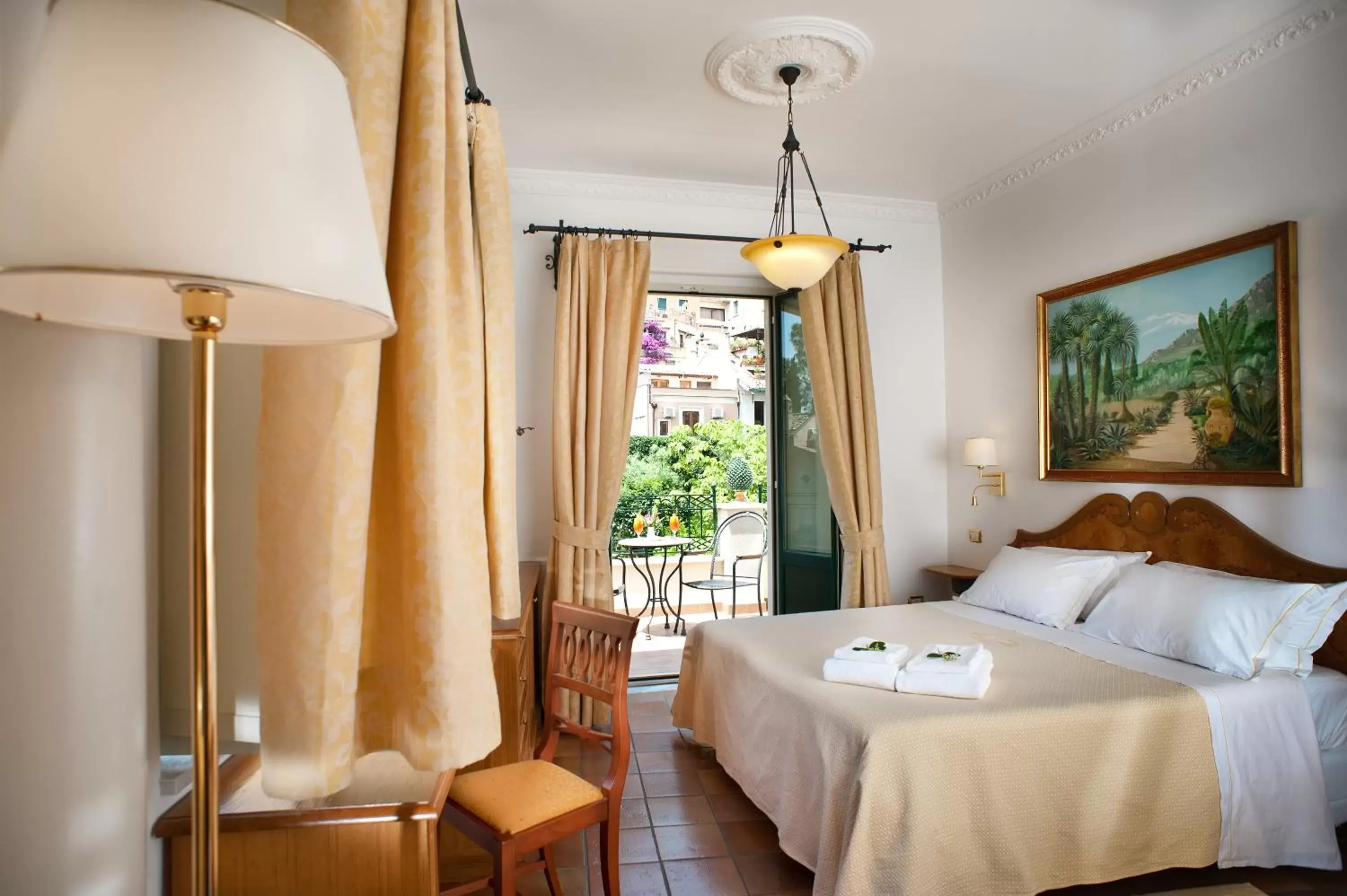 Superior Double or Twin Room with Terrace - Top Floor in Hotel Villa Schuler Superior Double or Twin Room with Terrace - Top Floor in Hotel Villa Schuler