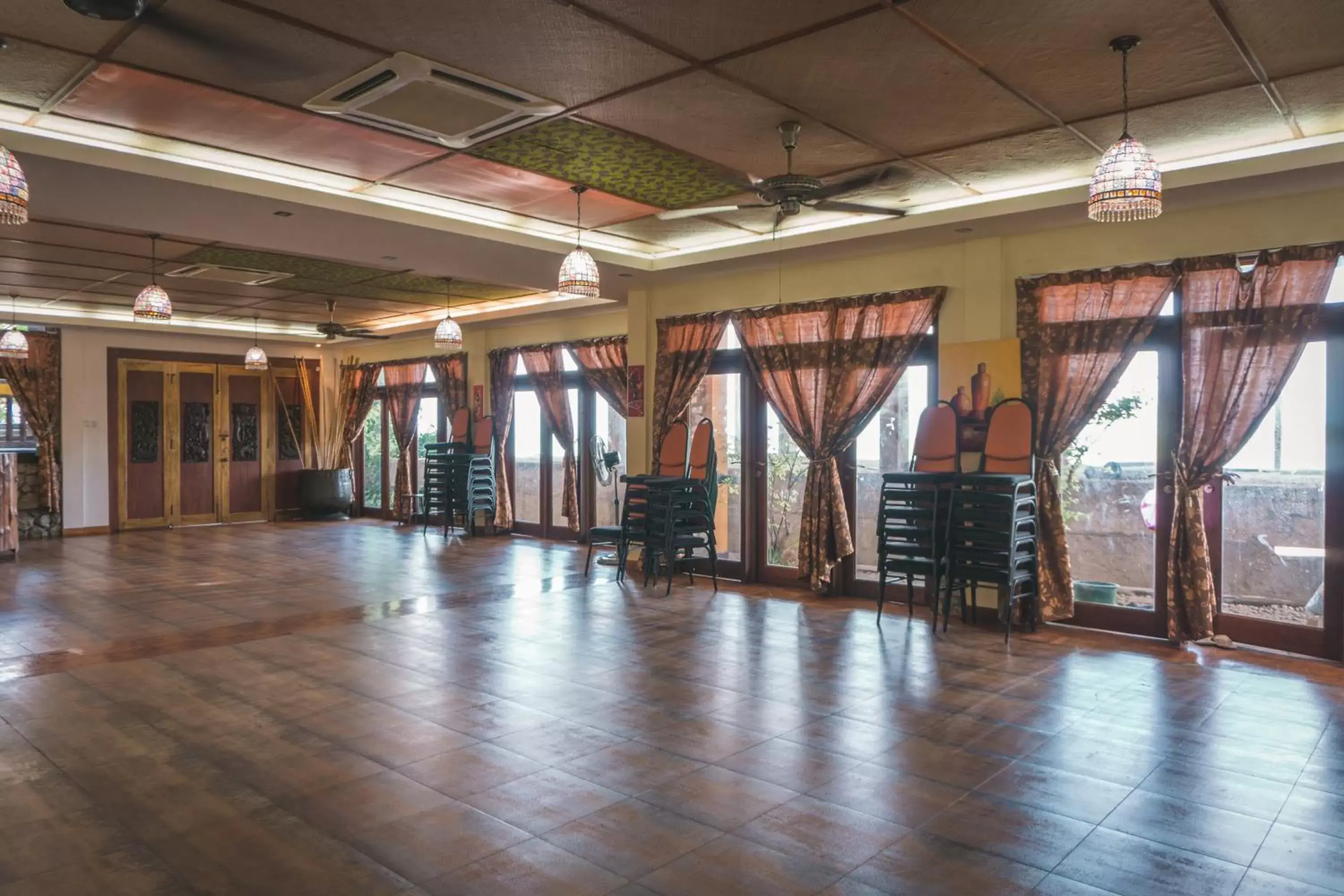 Banquet/Function facilities in Lost Paradise Resort