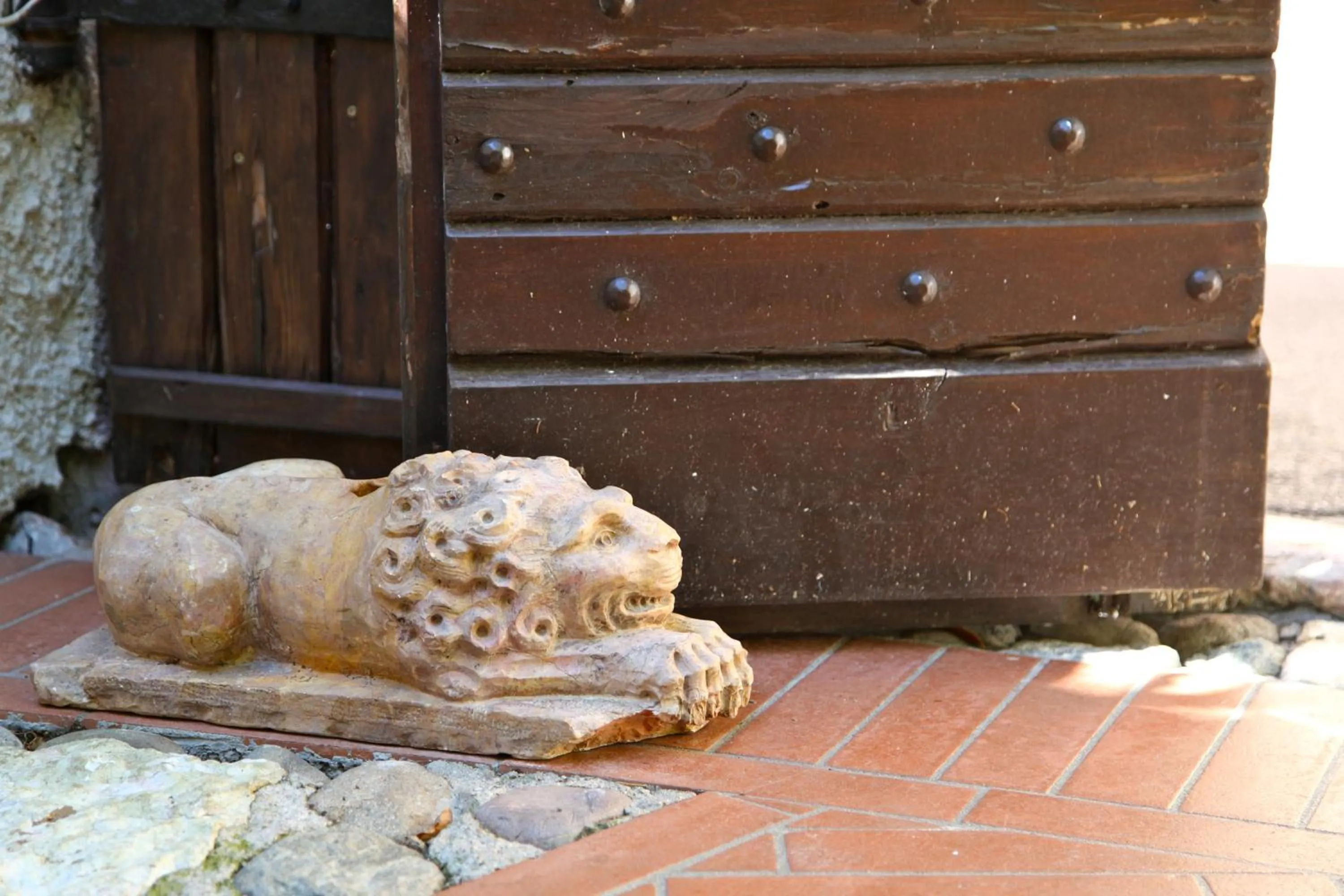 Decorative detail in Hotel San Filis