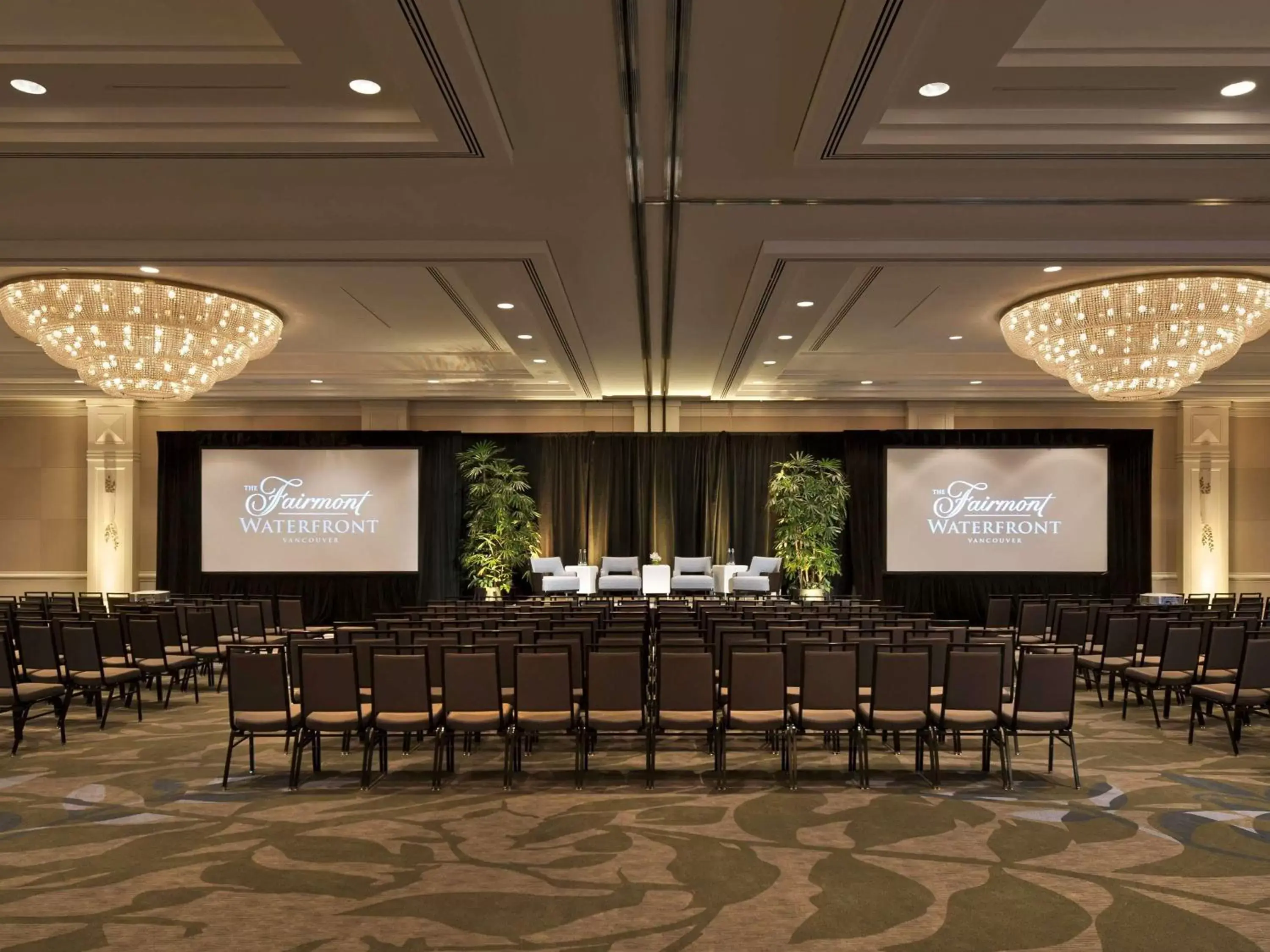 Meeting/conference room in Fairmont Waterfront