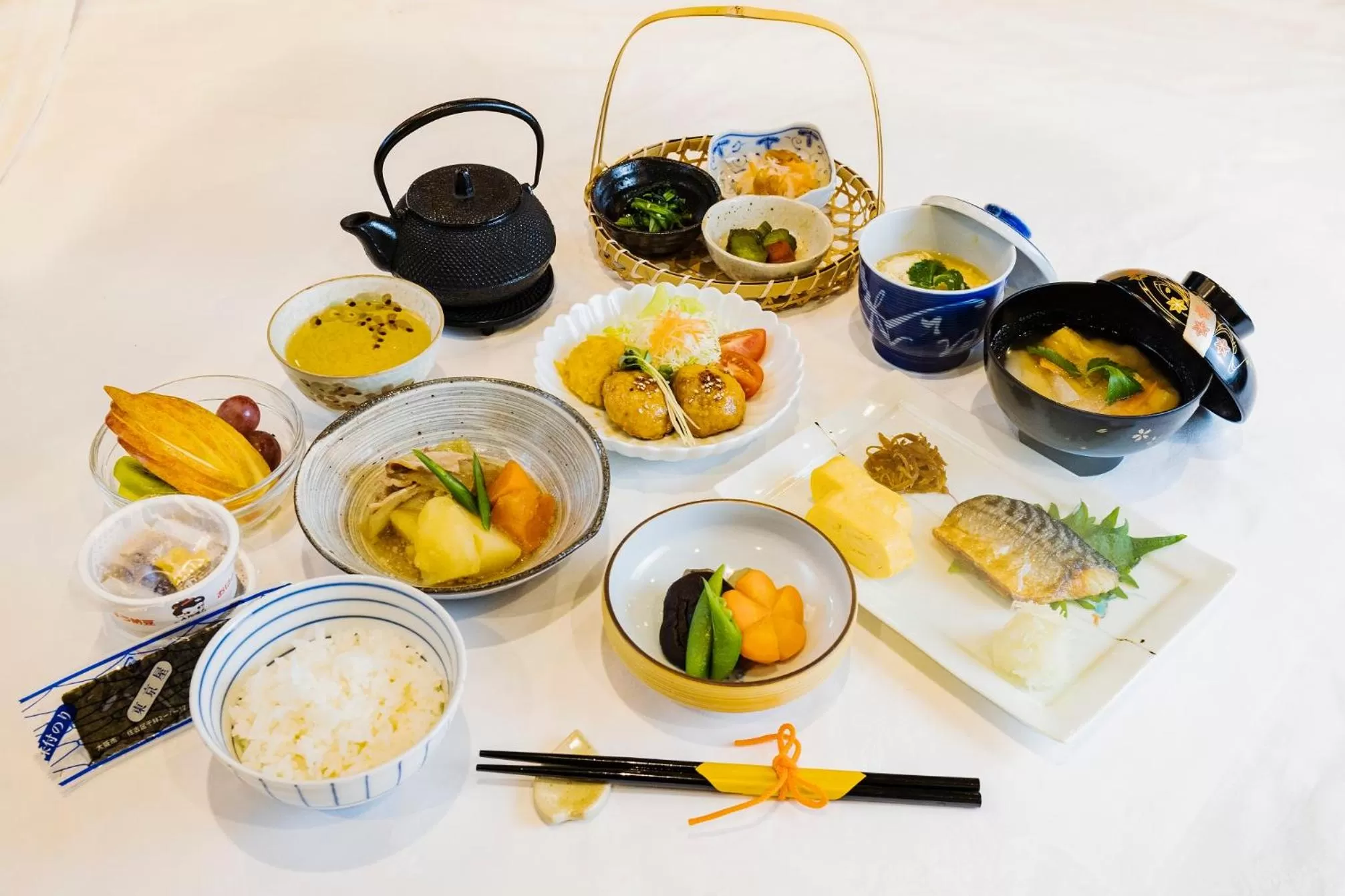 Buffet breakfast in The Bridge Hotel Shinsaibashi