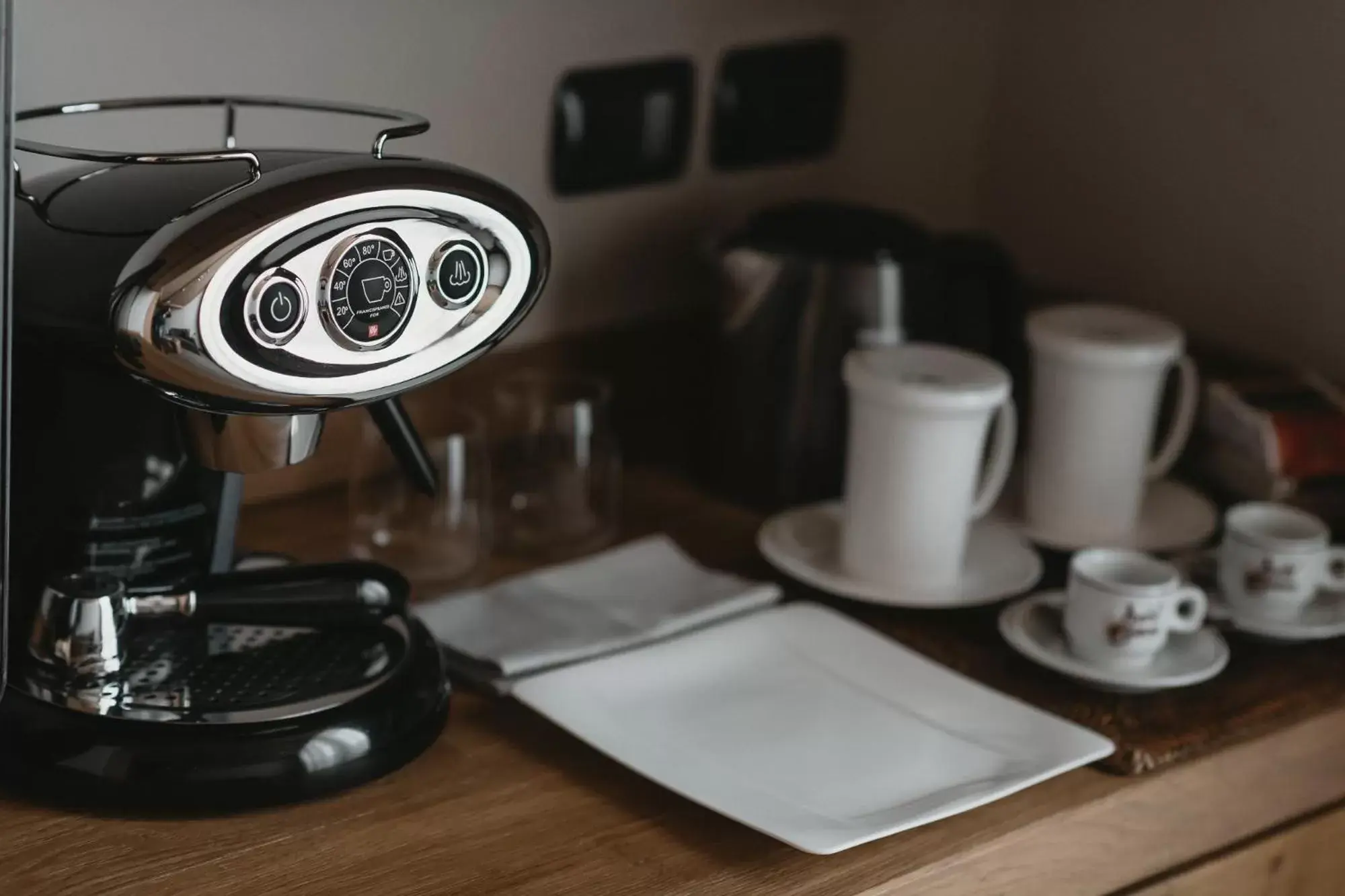 Coffee/tea facilities in Eco & Wellness Boutique Hotel Sonne